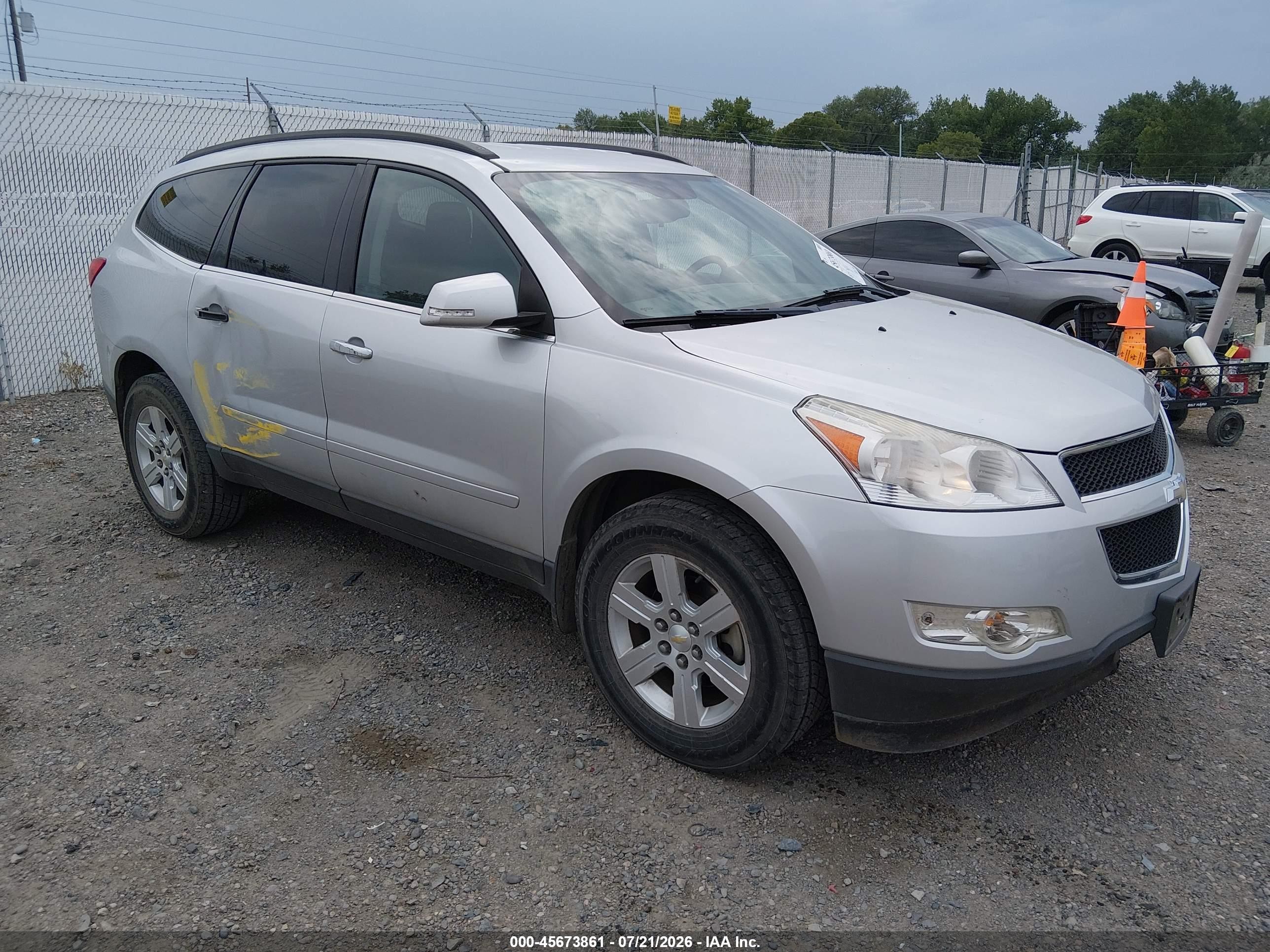 2012 Chevrolet Traverse Lt W/1lt Серебряный vin: 1GNKVGEDXCJ142957