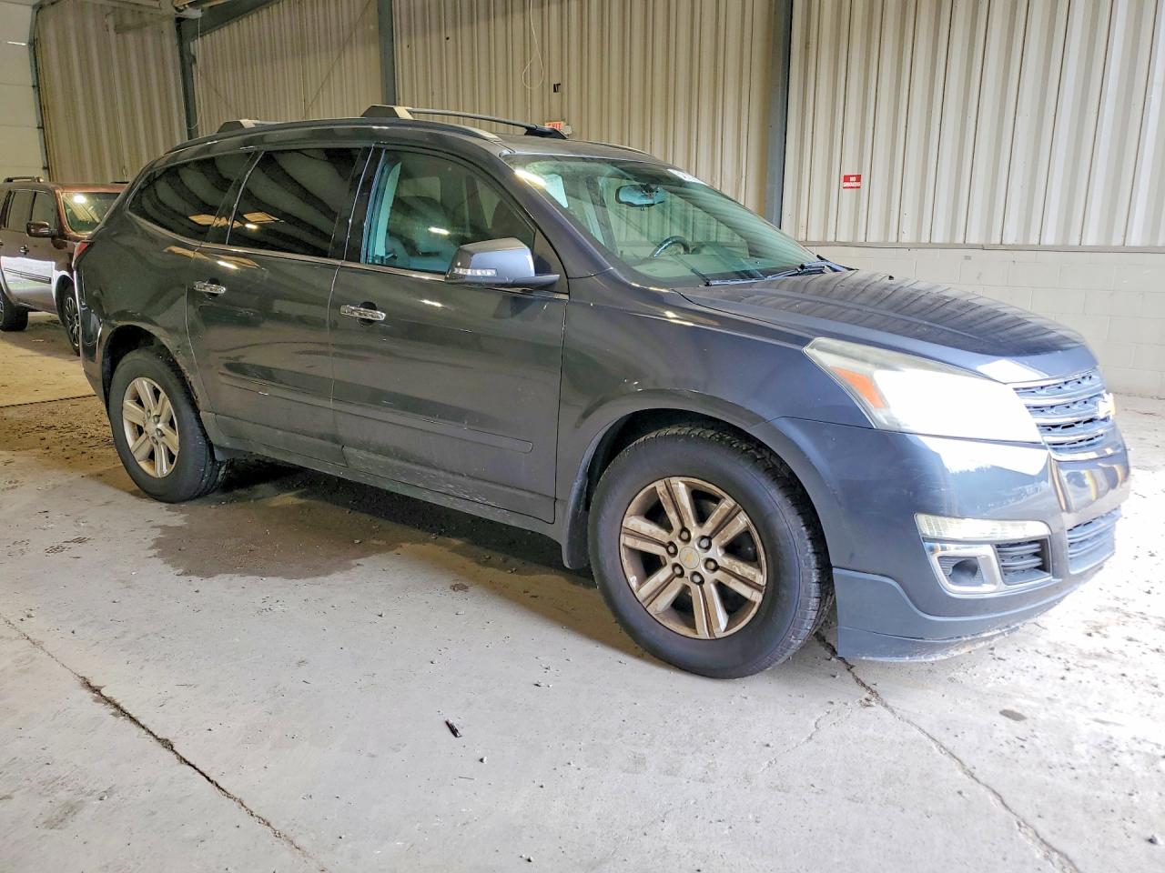2014 Chevrolet Traverse Lt Серый vin: 1GNKVGKD0EJ320737