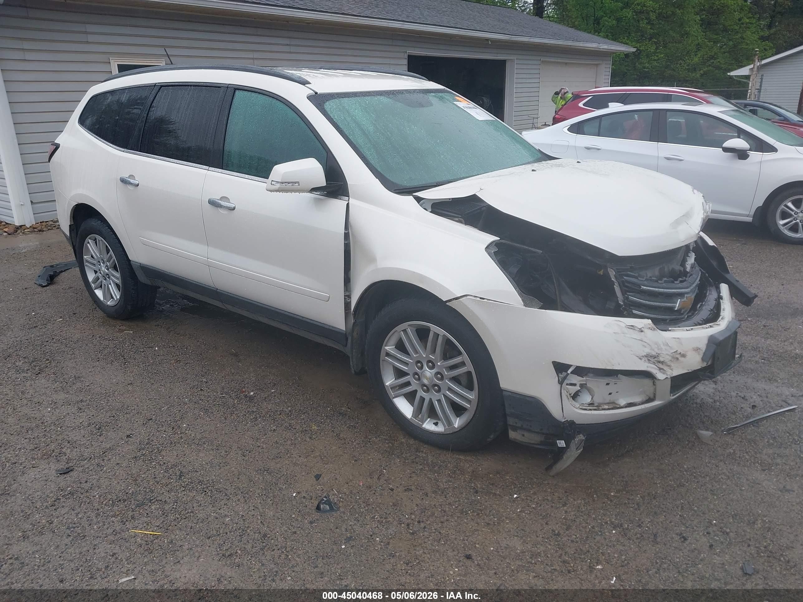 2014 Chevrolet Traverse 1lt White vin: 1GNKVGKD1EJ337059