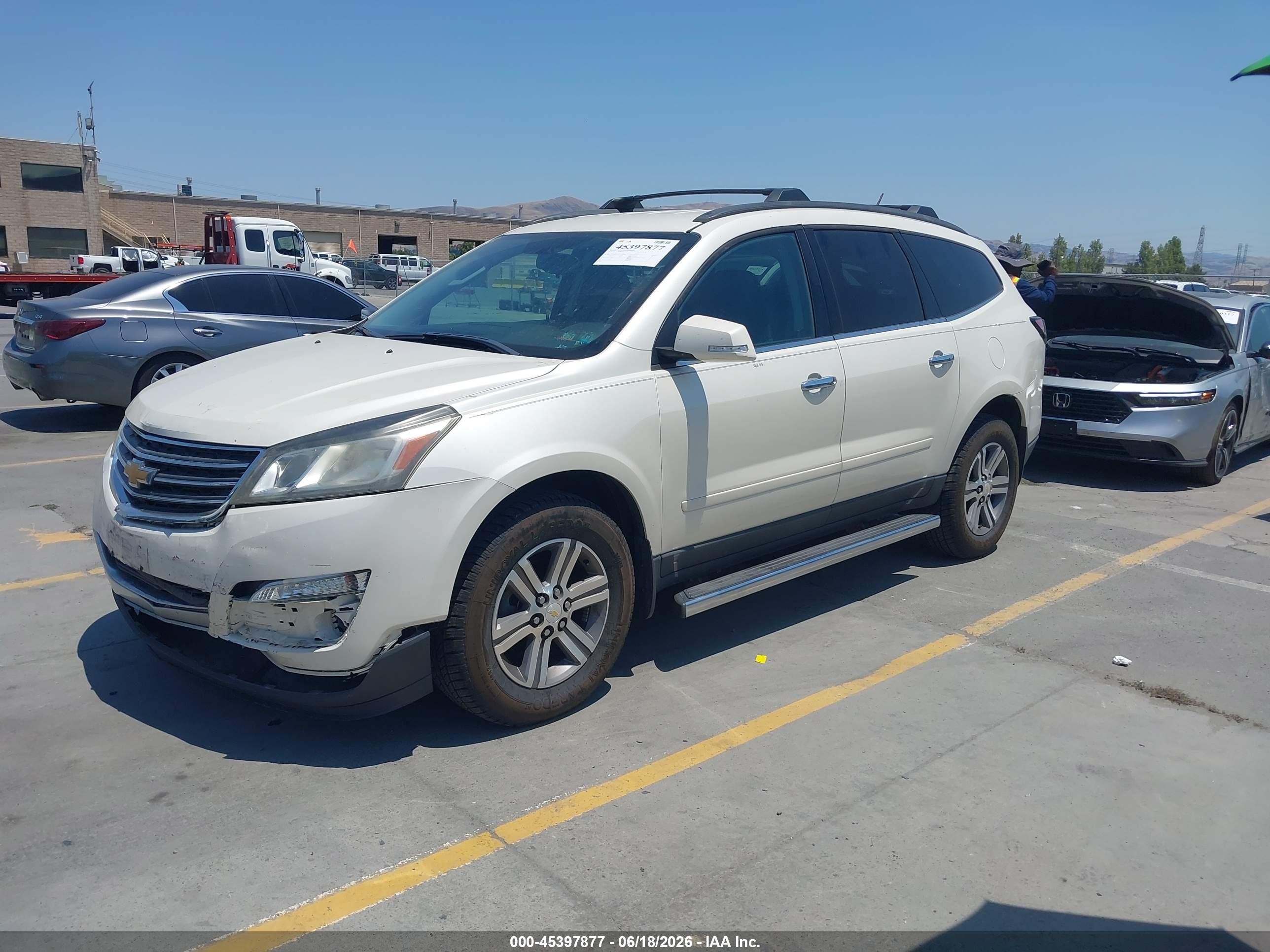 2015 Chevrolet Traverse 1lt White vin: 1GNKVGKD1FJ249758