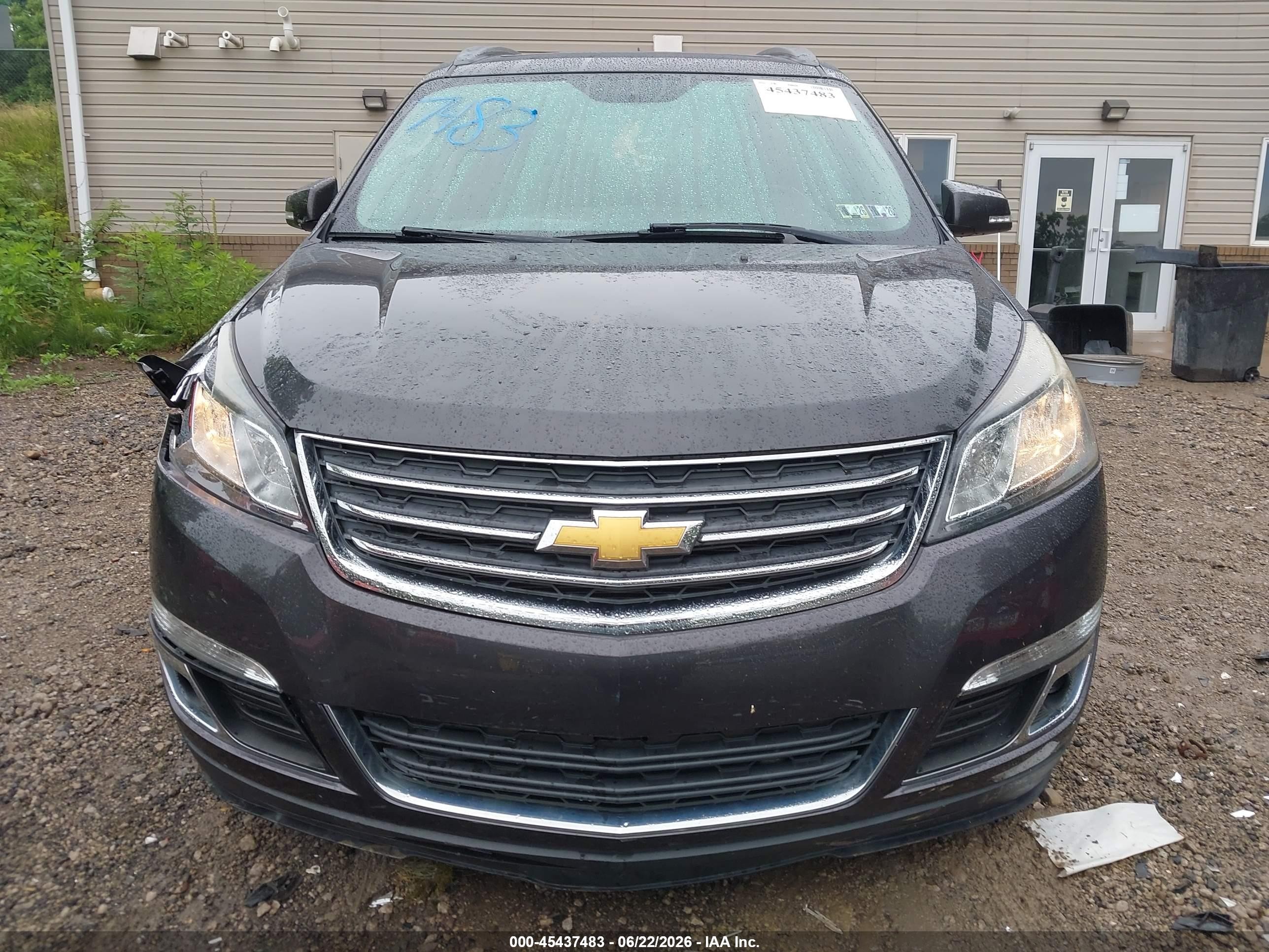 2015 Chevrolet Traverse 1lt Серый vin: 1GNKVGKD1FJ380821