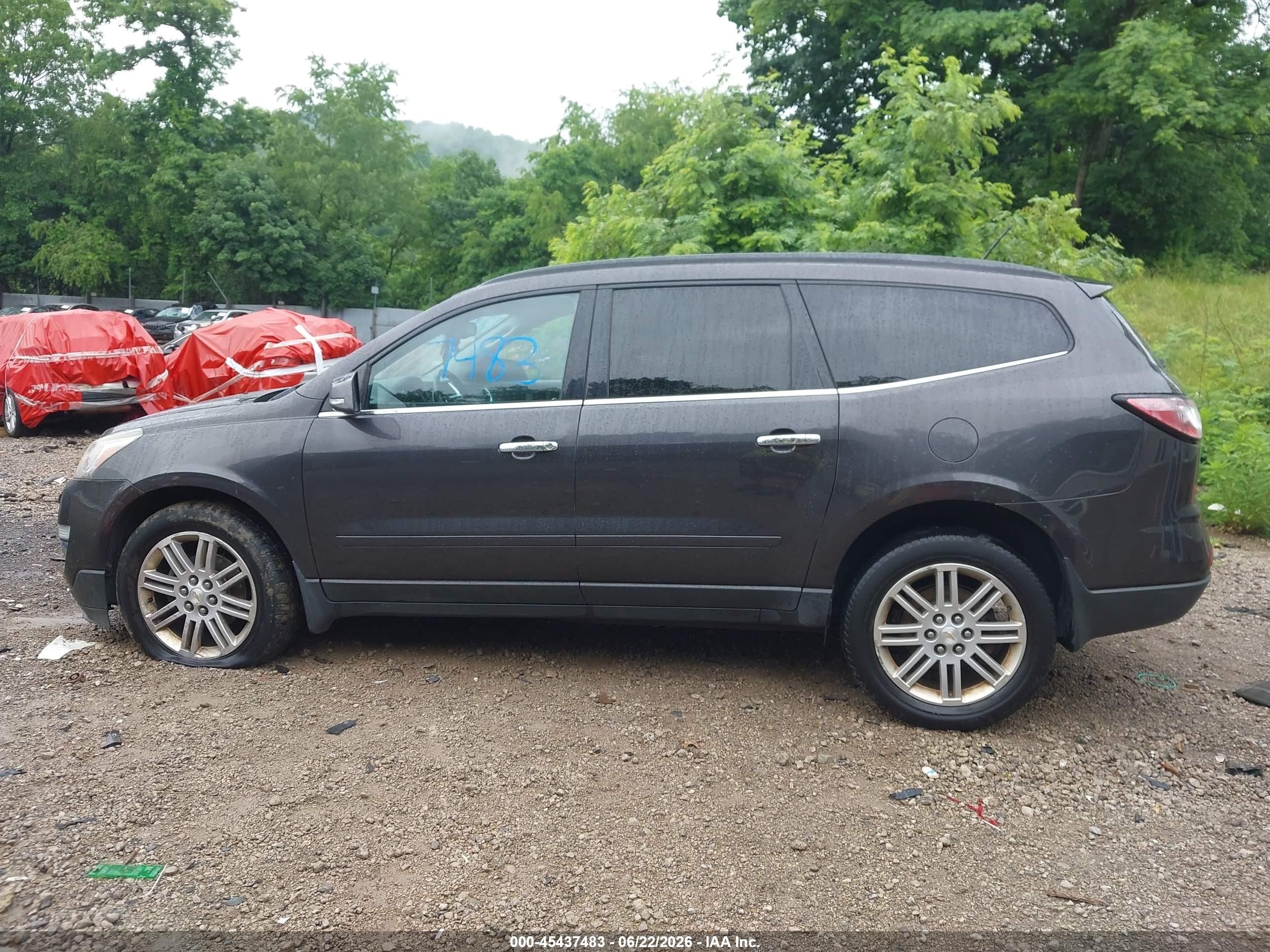 2015 Chevrolet Traverse 1lt Серый vin: 1GNKVGKD1FJ380821