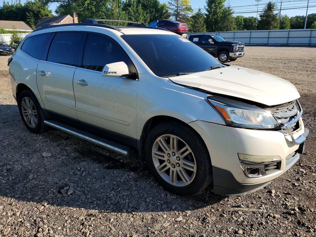 2013 Chevrolet Traverse Lt White vin: 1GNKVGKD2DJ165705