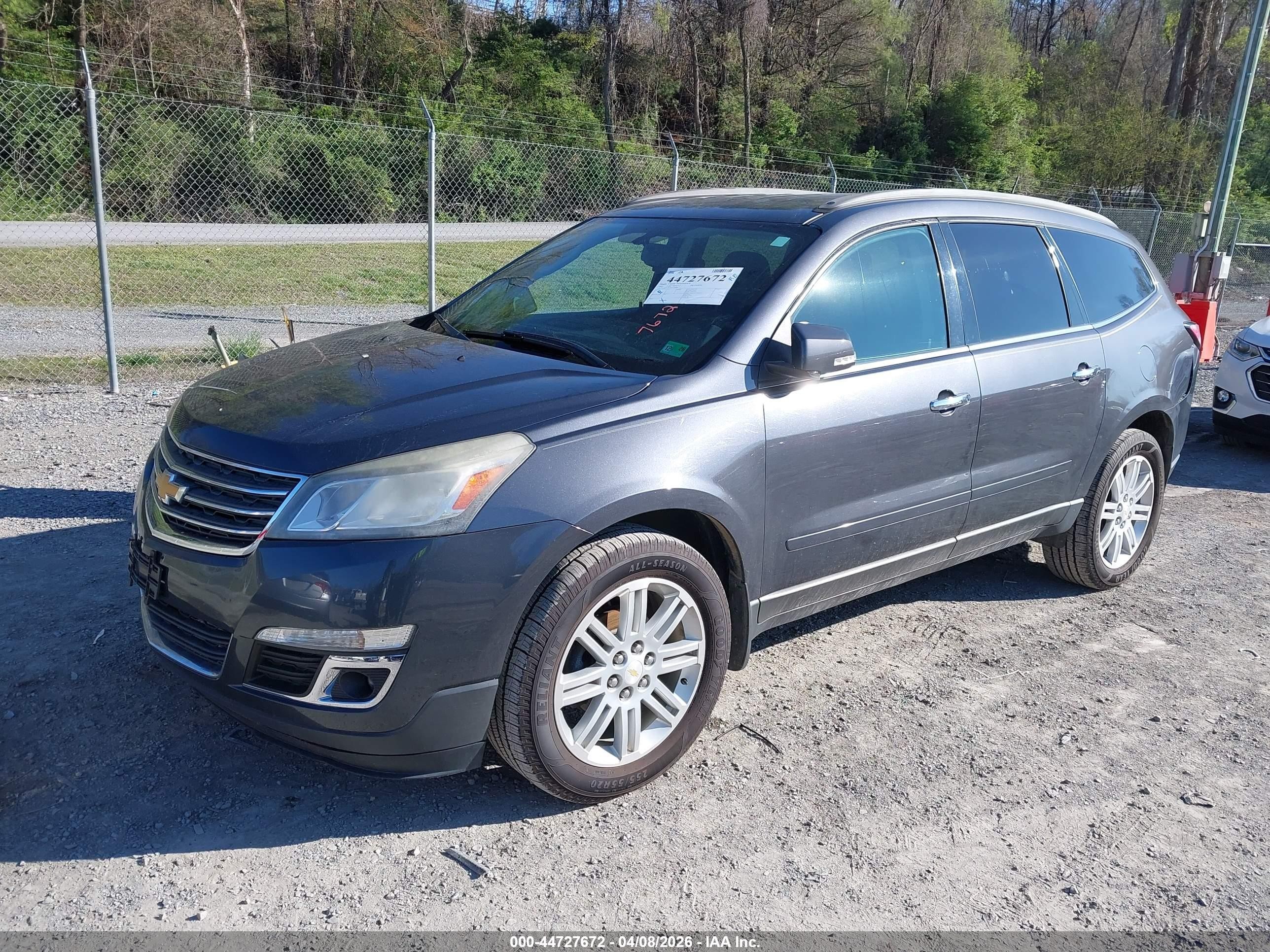 2014 Chevrolet Traverse 1lt Gray vin: 1GNKVGKD2EJ100869