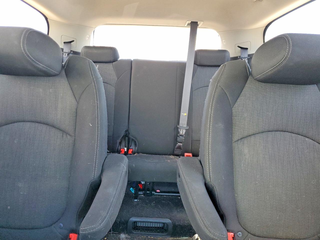2014 Chevrolet Traverse Lt Белый vin: 1GNKVGKD2EJ189794