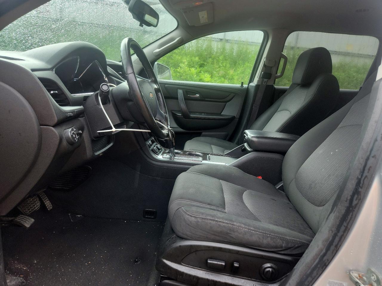2015 Chevrolet Traverse Lt Silver vin: 1GNKVGKD2FJ346533