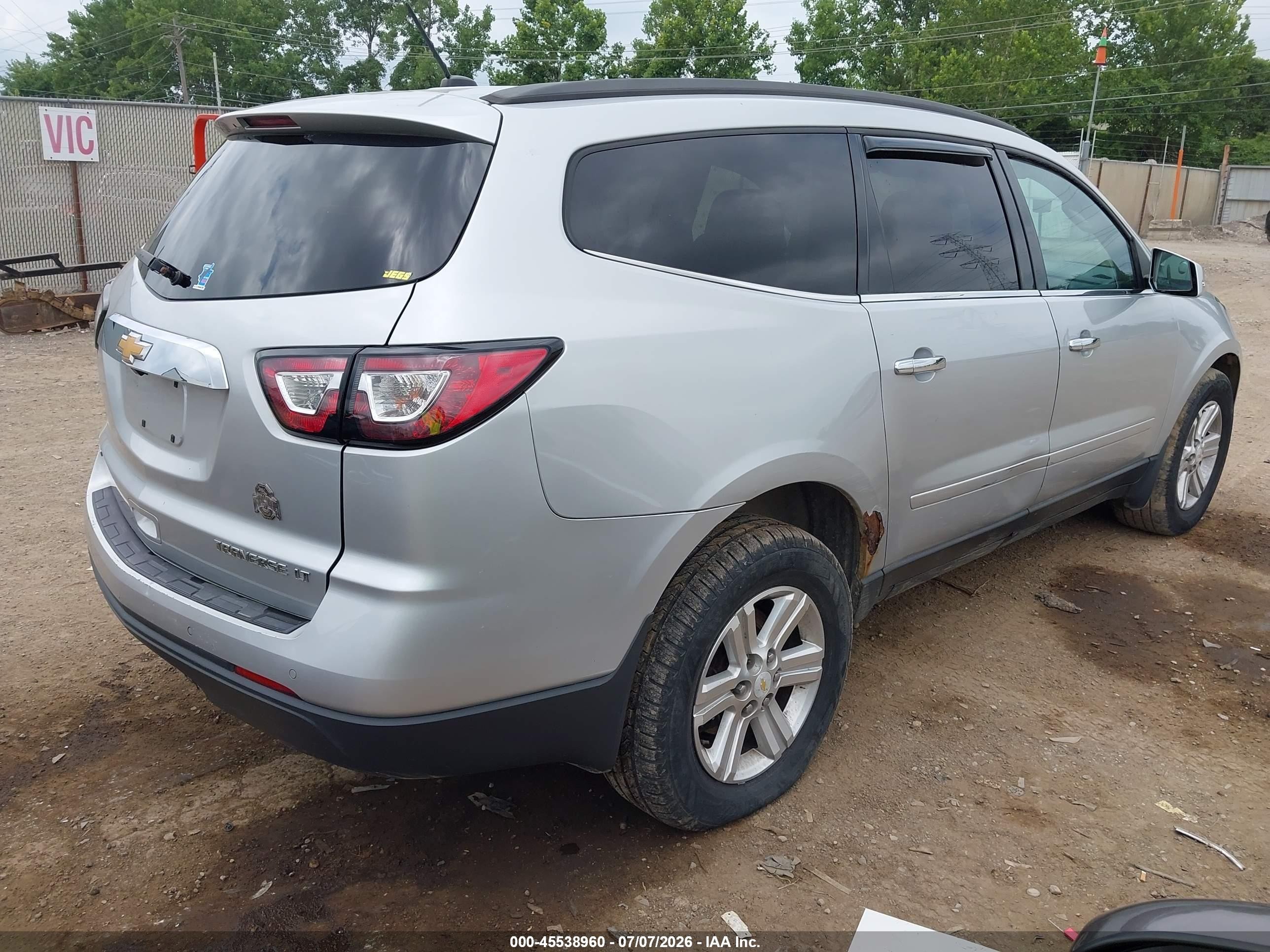2013 Chevrolet Traverse Lt Silver vin: 1GNKVGKD3DJ194484