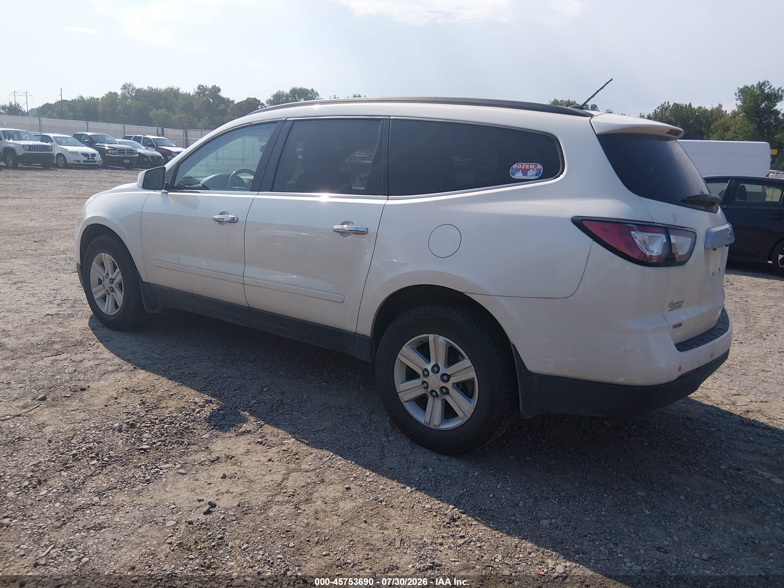2014 Chevrolet Traverse 1lt White vin: 1GNKVGKD3EJ241188