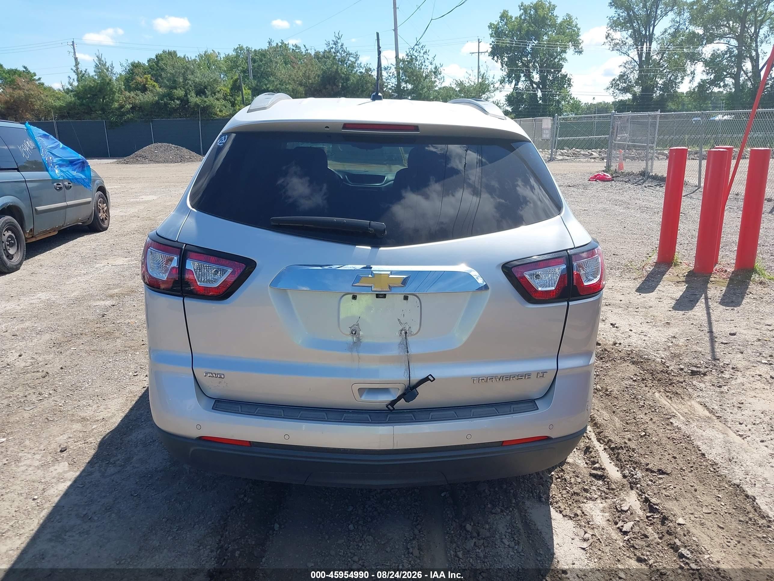 2015 Chevrolet Traverse 1lt Silver vin: 1GNKVGKD3FJ190163