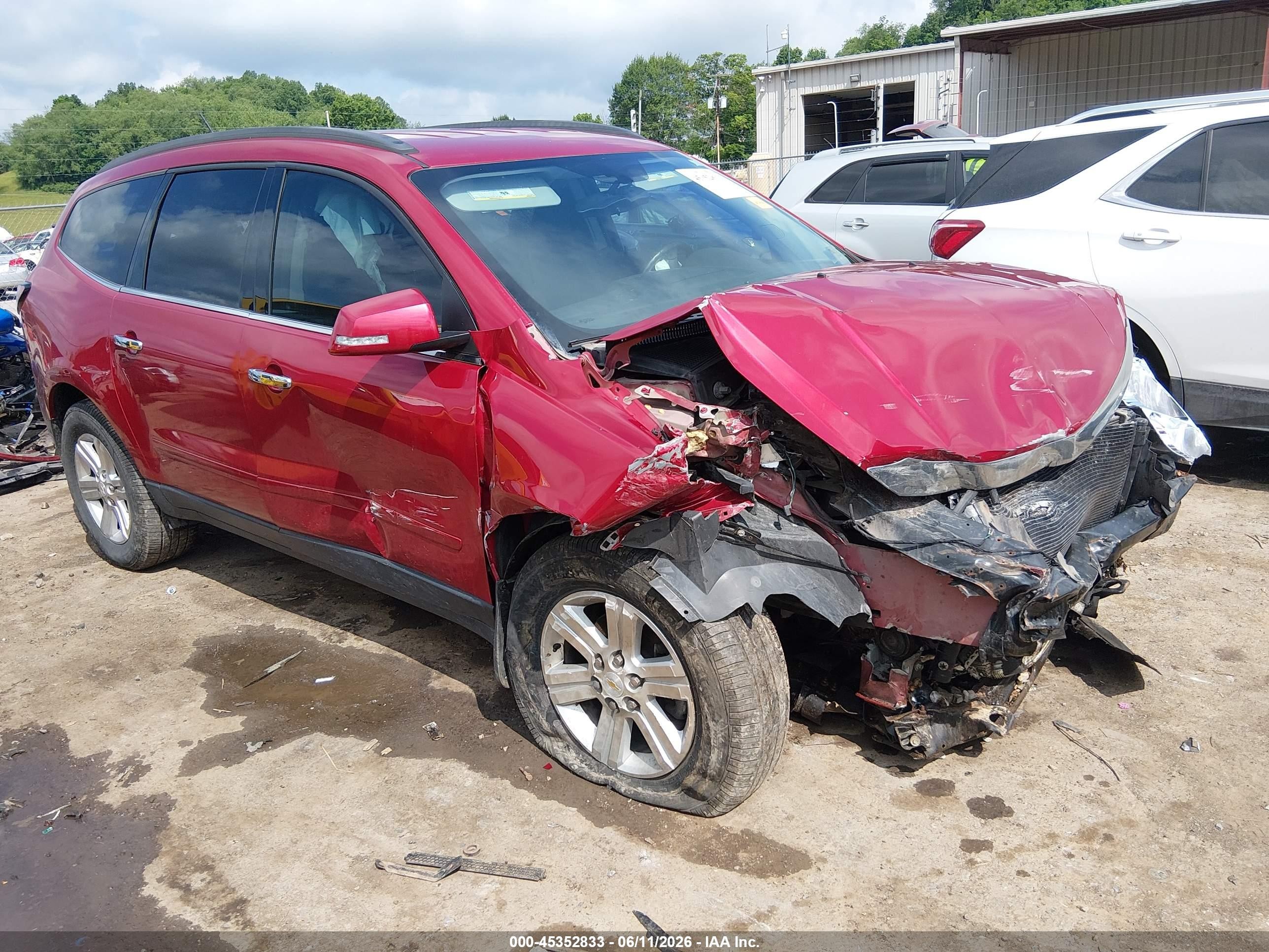 2013 Chevrolet Traverse 1lt Red vin: 1GNKVGKD4DJ195515
