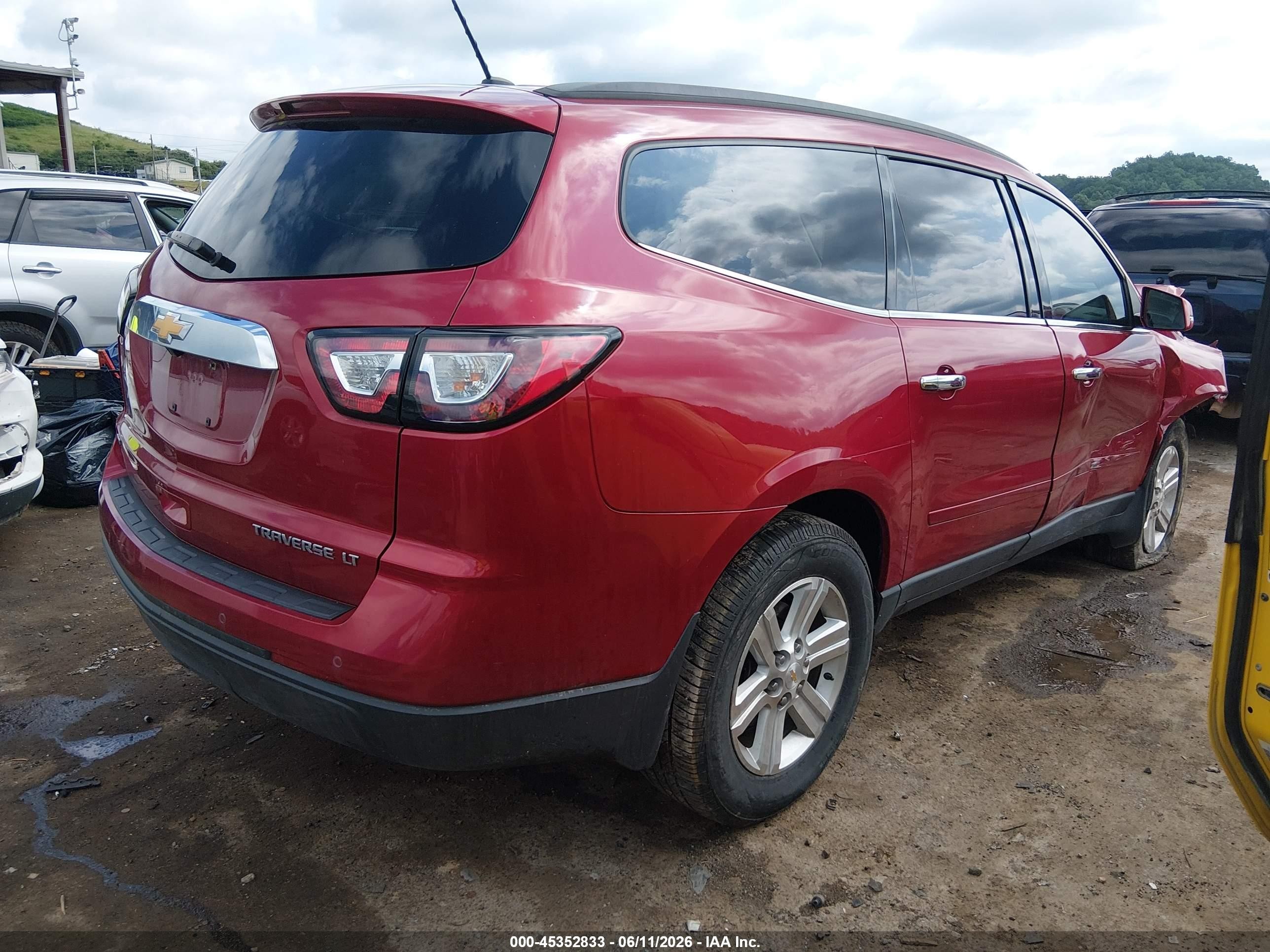 2013 Chevrolet Traverse 1lt Red vin: 1GNKVGKD4DJ195515