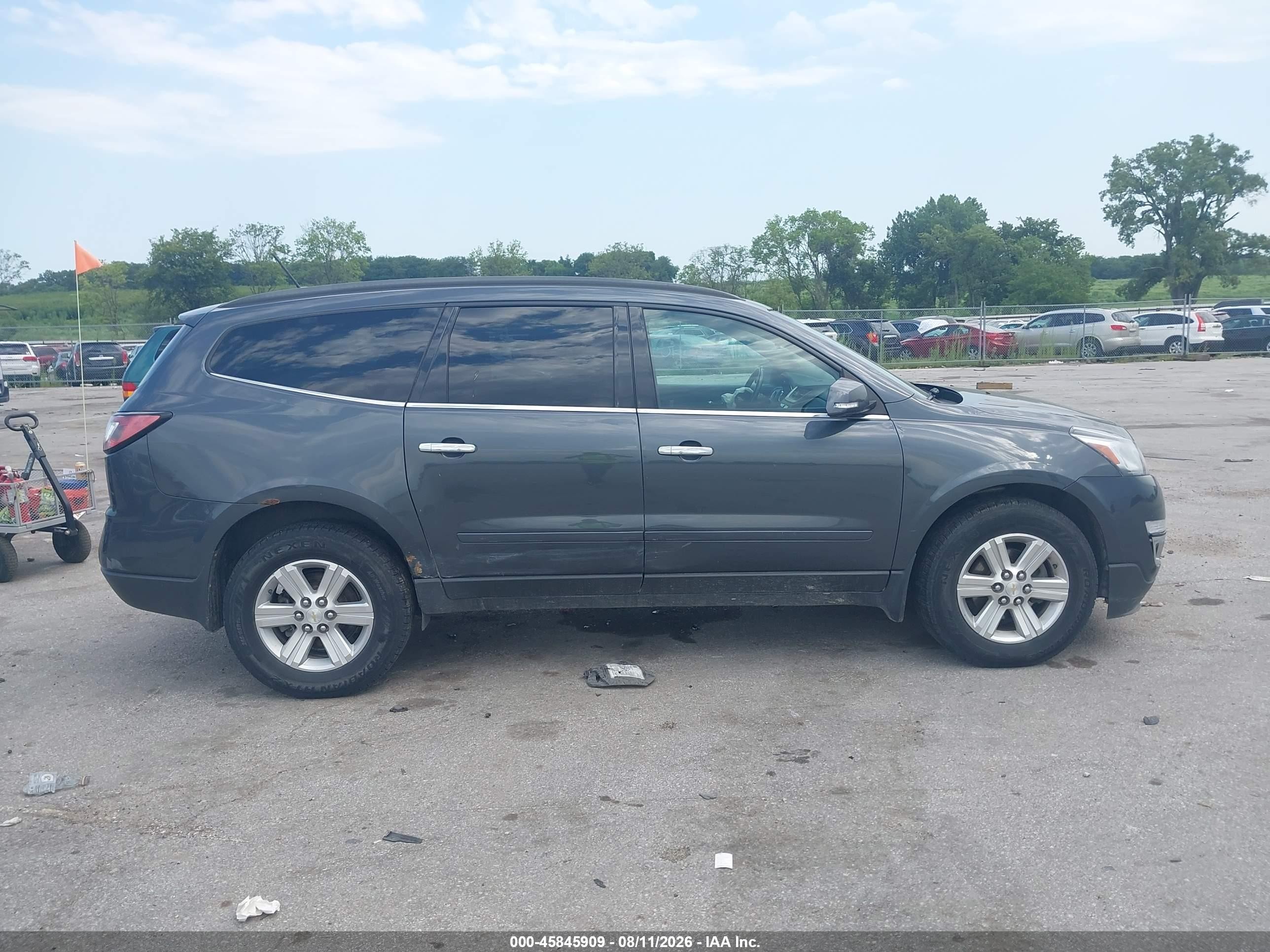 2013 Chevrolet Traverse Lt Gray vin: 1GNKVGKD4DJ196440