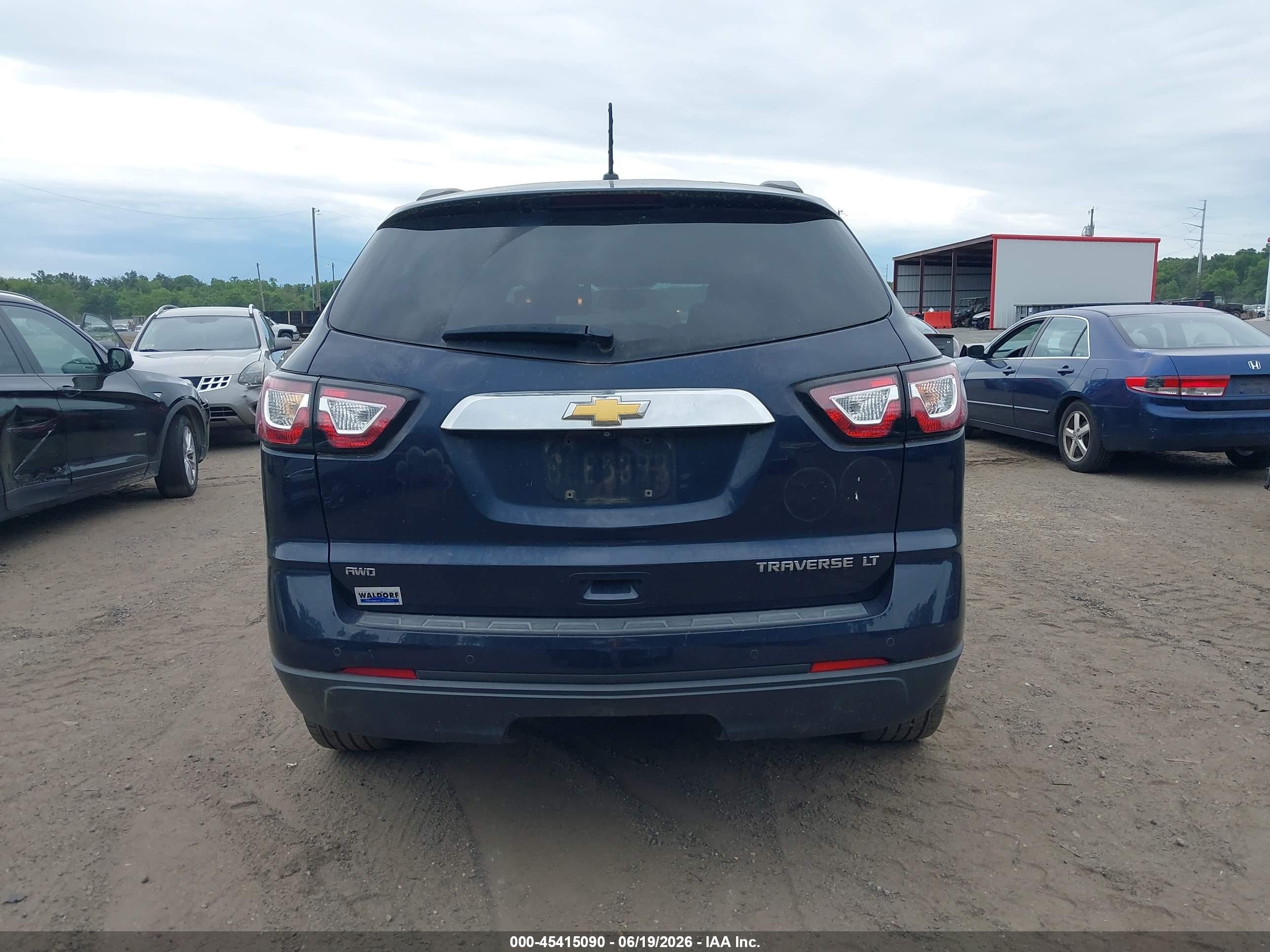 2015 Chevrolet Traverse 1lt Blue vin: 1GNKVGKD4FJ349398