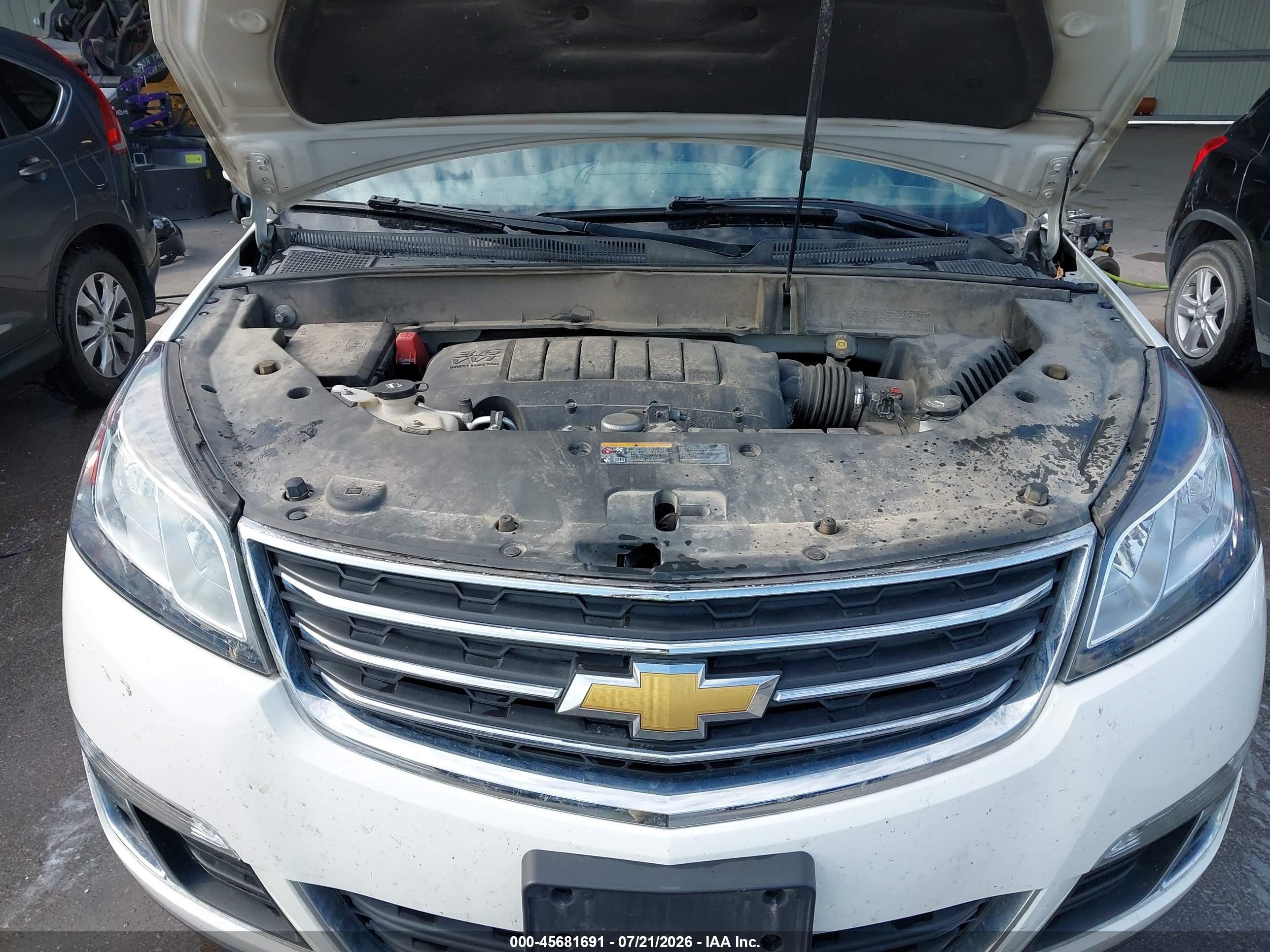 2014 Chevrolet Traverse 1lt White vin: 1GNKVGKD5EJ237904