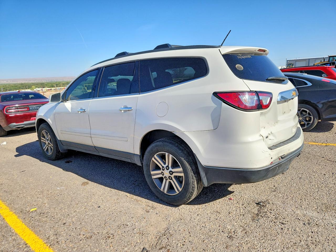 2015 Chevrolet Traverse Lt White vin: 1GNKVGKD5FJ275862