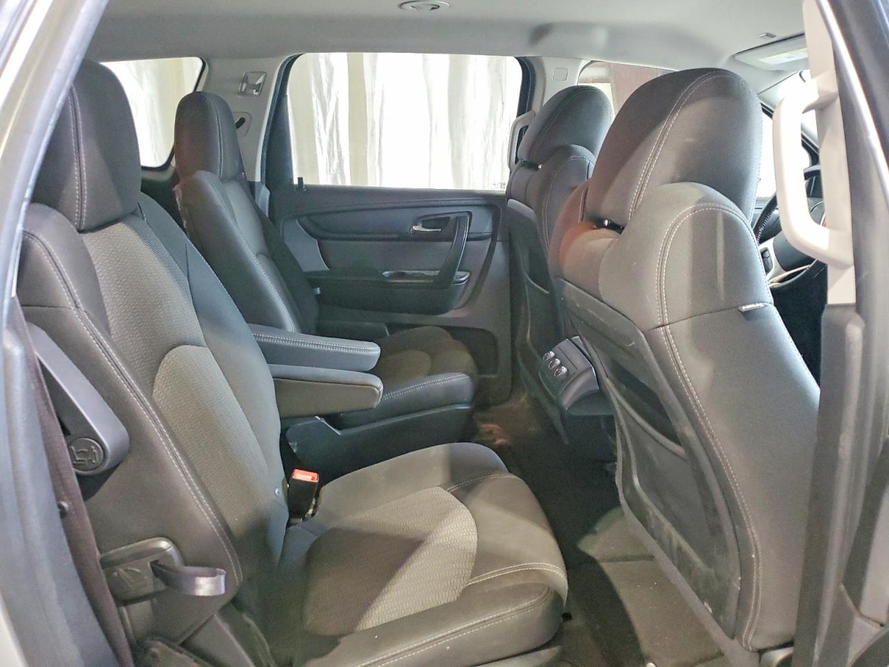 2015 Chevrolet Traverse Lt Silver vin: 1GNKVGKD5FJ280690