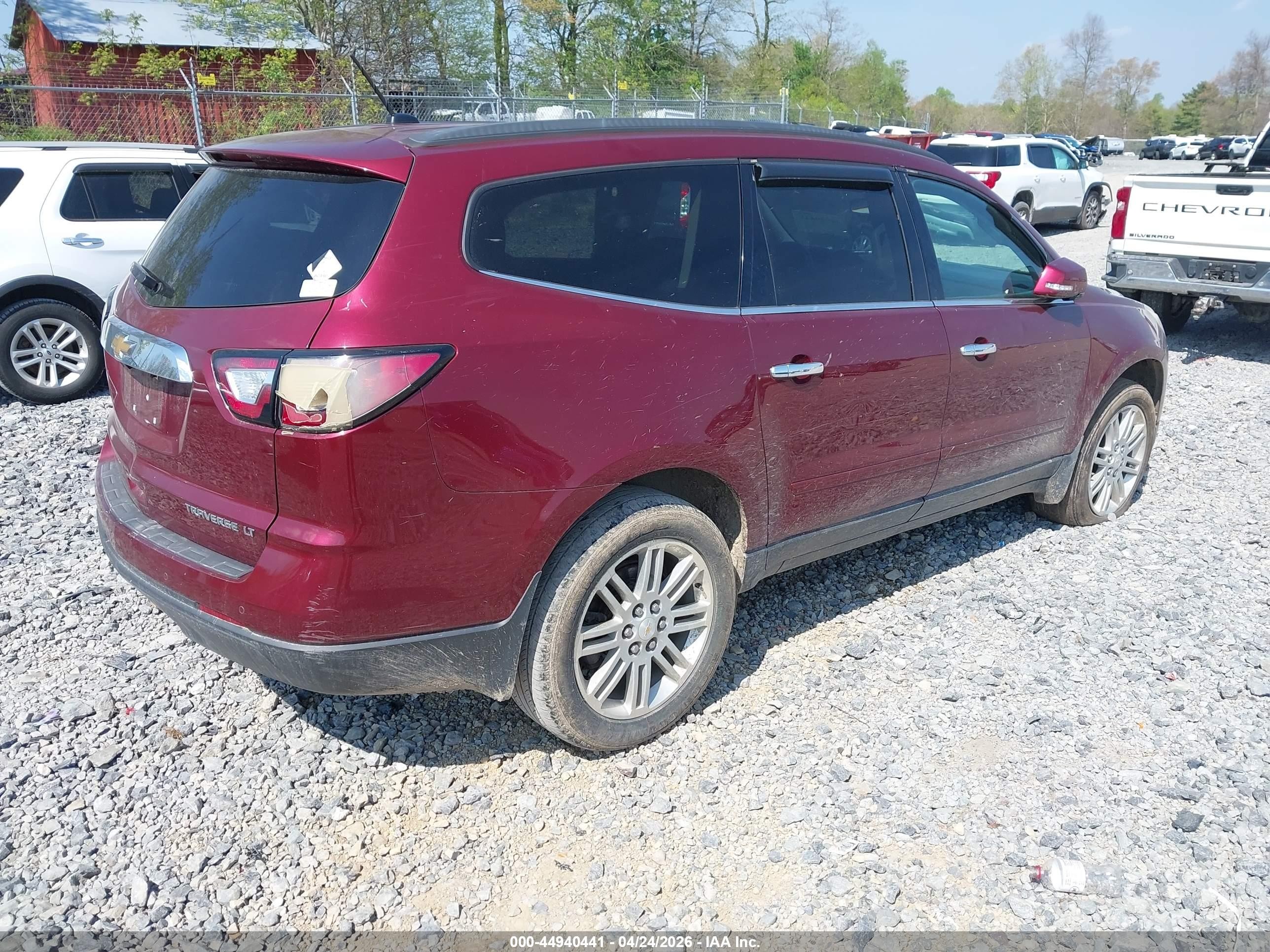 2015 Chevrolet Traverse 1lt Red vin: 1GNKVGKD5FJ379591