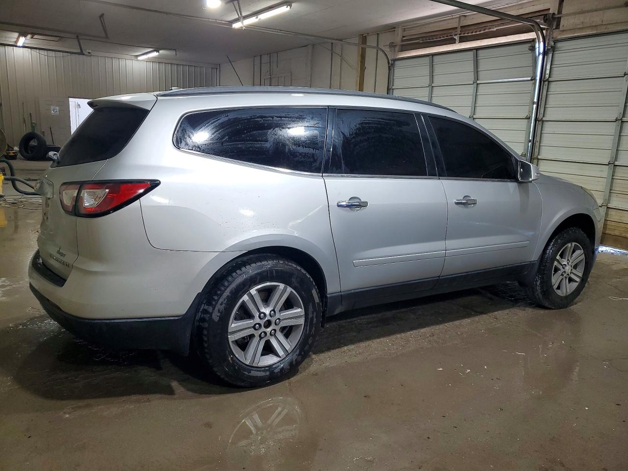 2015 Chevrolet Traverse Lt Silver vin: 1GNKVGKD5FJ386315