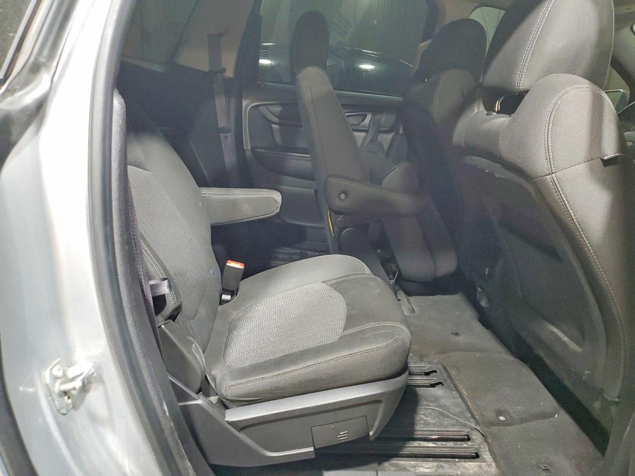 2015 Chevrolet Traverse Lt Silver vin: 1GNKVGKD5FJ386315