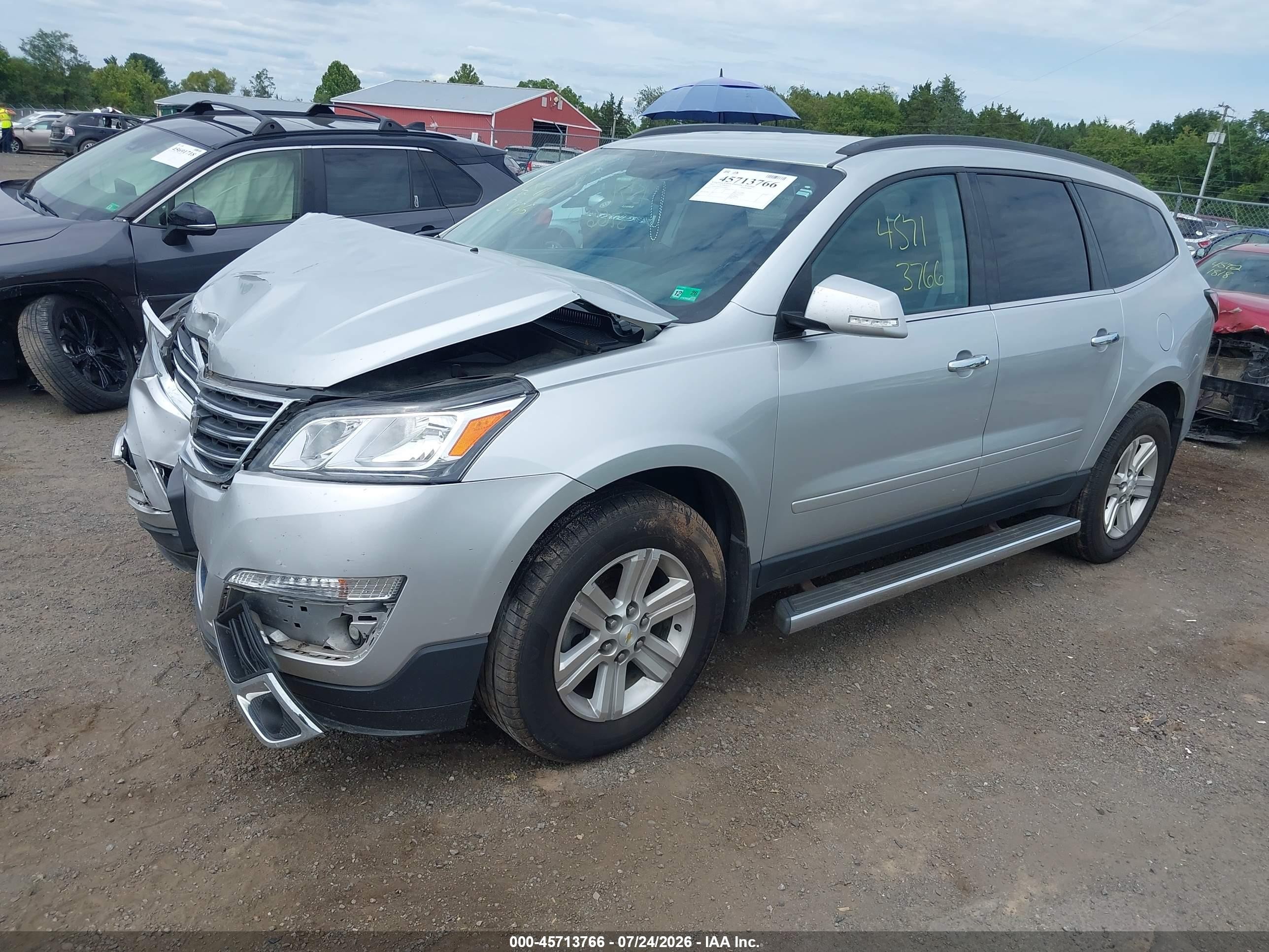 2013 Chevrolet Traverse Lt Silver vin: 1GNKVGKD6DJ269405