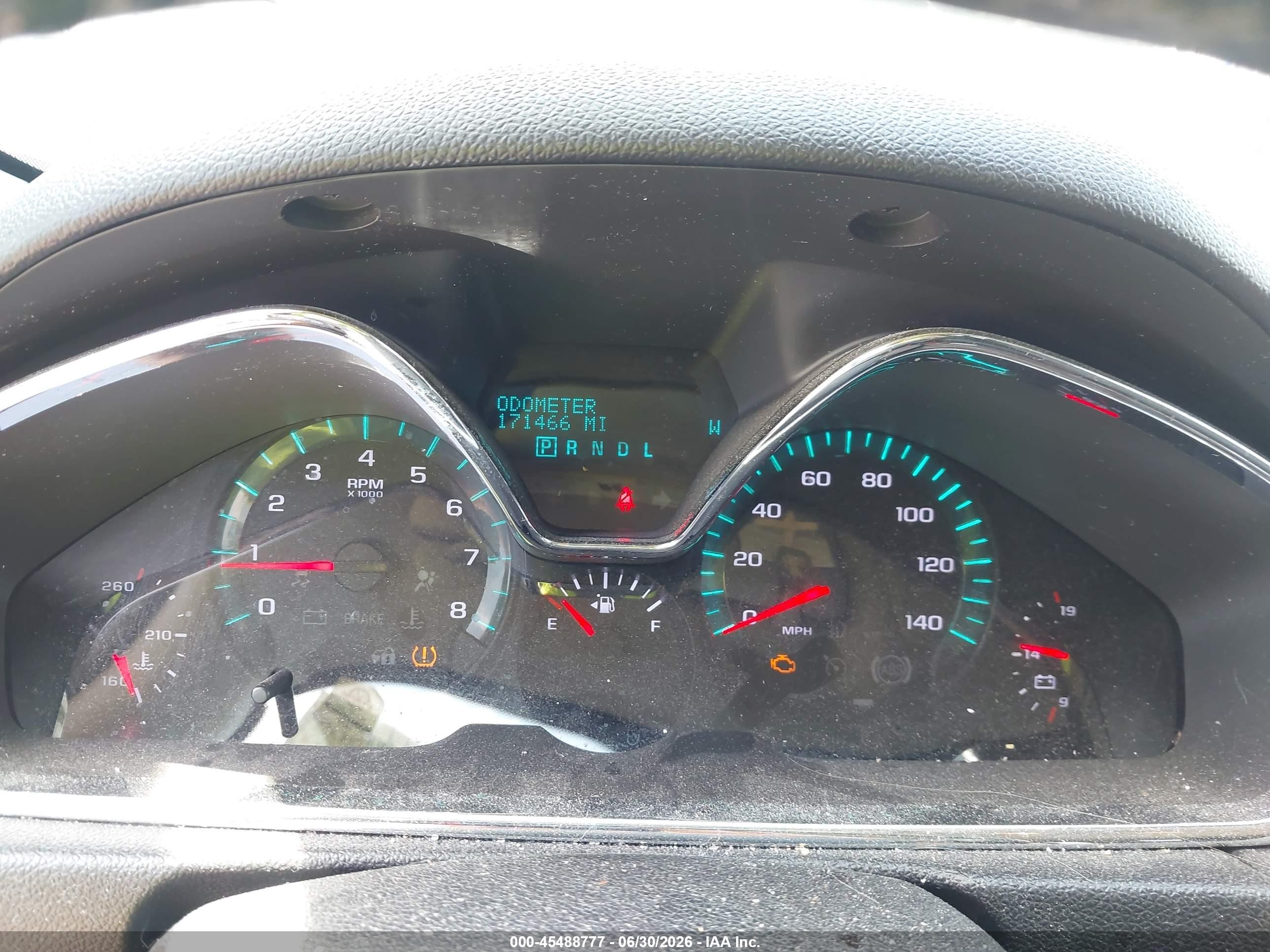 2013 Chevrolet Traverse Lt Серебряный vin: 1GNKVGKD7DJ114913