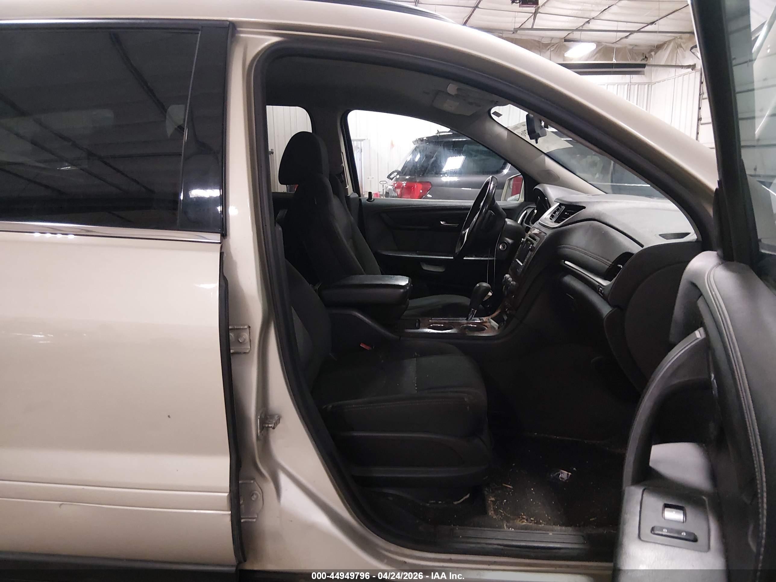 2013 Chevrolet Traverse 1lt Gold vin: 1GNKVGKD7DJ131372