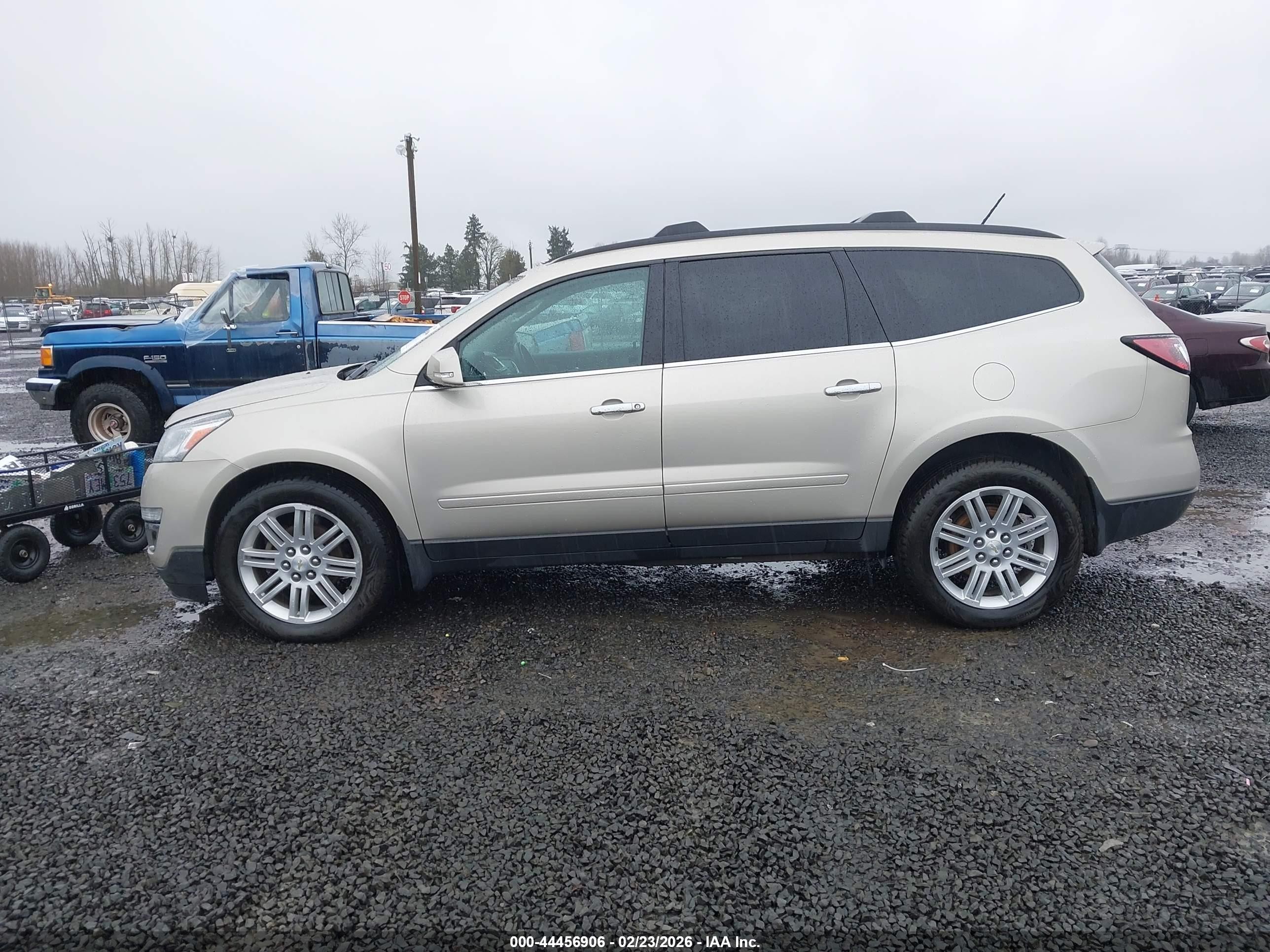 2014 Chevrolet Traverse 1lt Коричневый vin: 1GNKVGKD7EJ115139