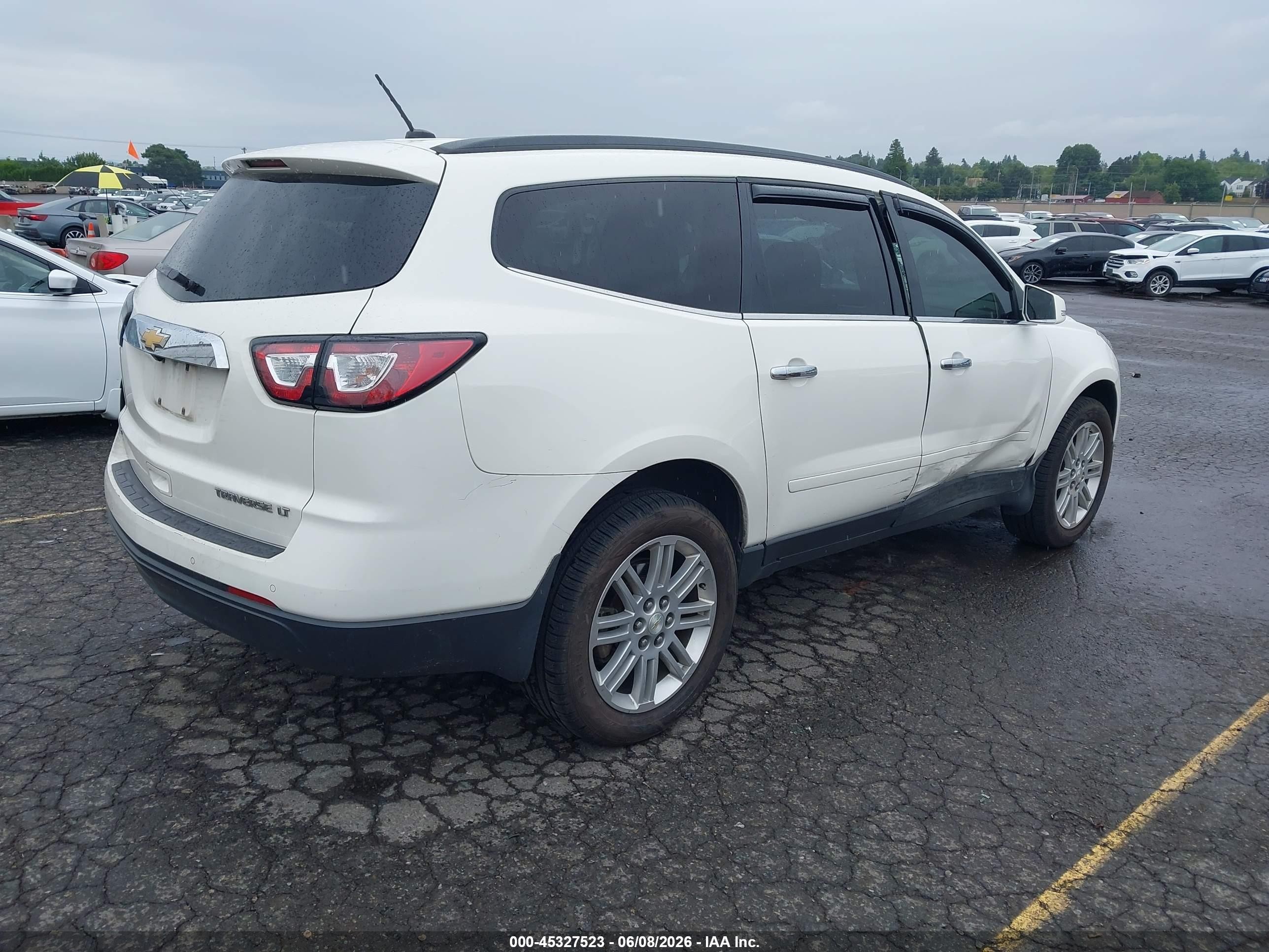 2015 Chevrolet Traverse 1lt White vin: 1GNKVGKD7FJ302432