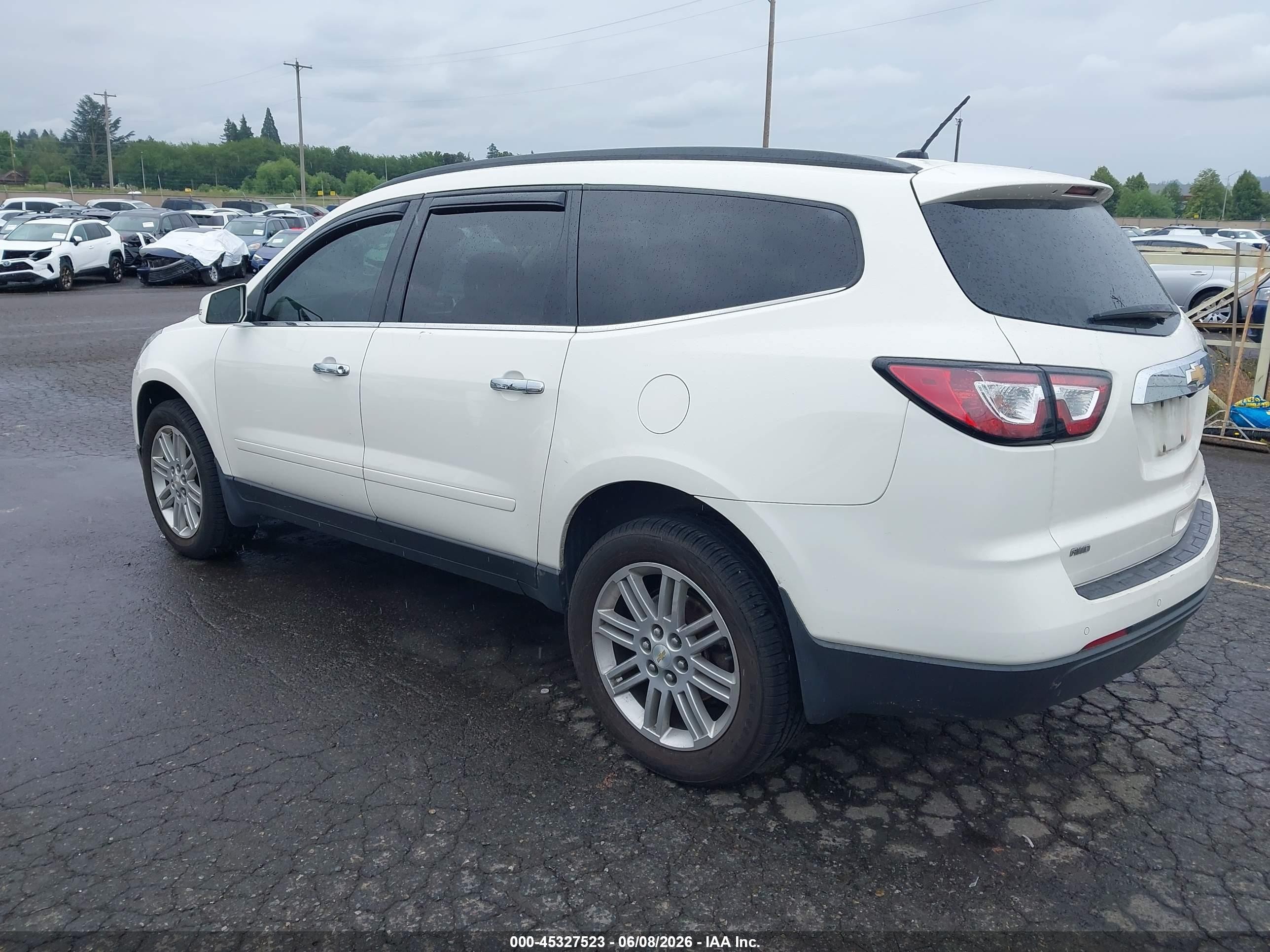 2015 Chevrolet Traverse 1lt White vin: 1GNKVGKD7FJ302432