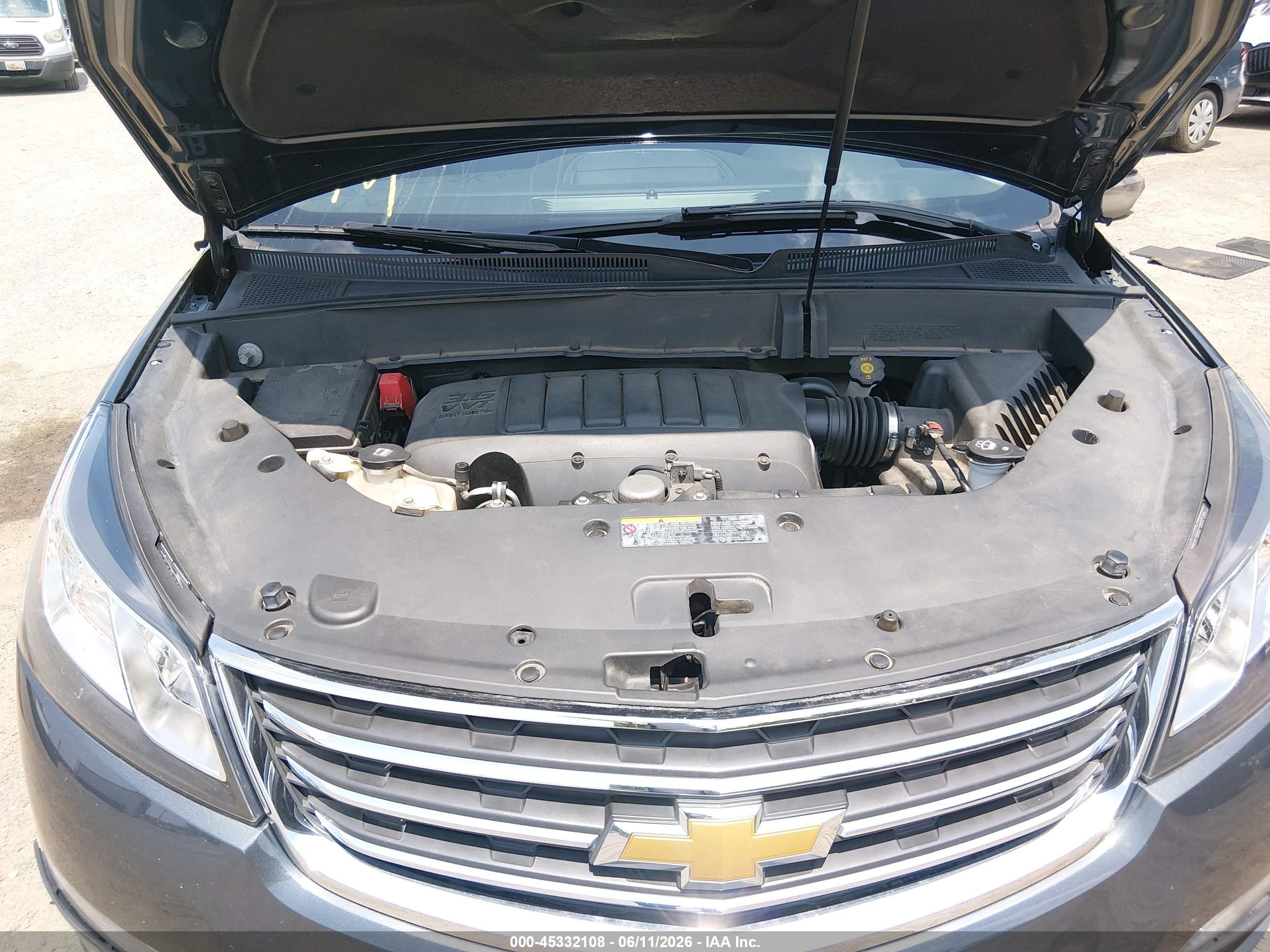 2013 Chevrolet Traverse 1lt Gray vin: 1GNKVGKD8DJ198322