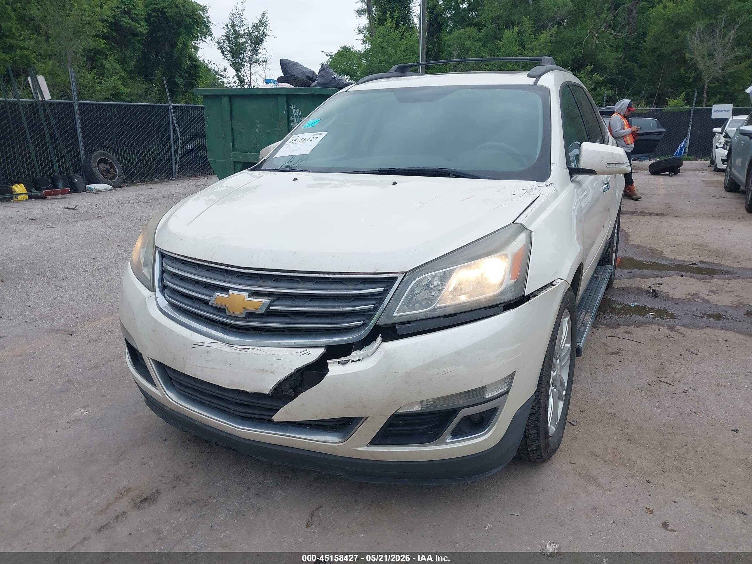 2014 Chevrolet Traverse 1lt White vin: 1GNKVGKD8EJ151616