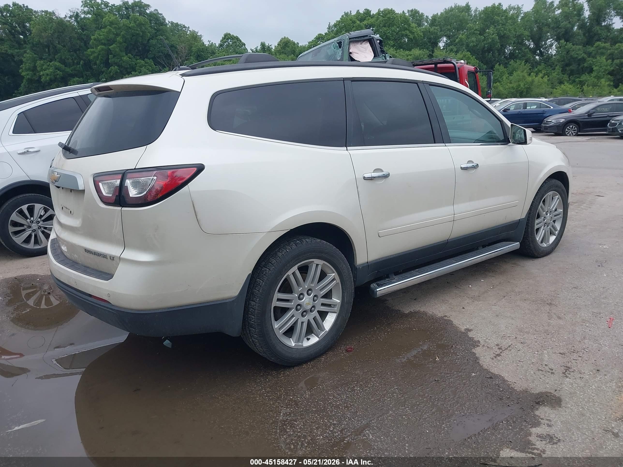 2014 Chevrolet Traverse 1lt White vin: 1GNKVGKD8EJ151616