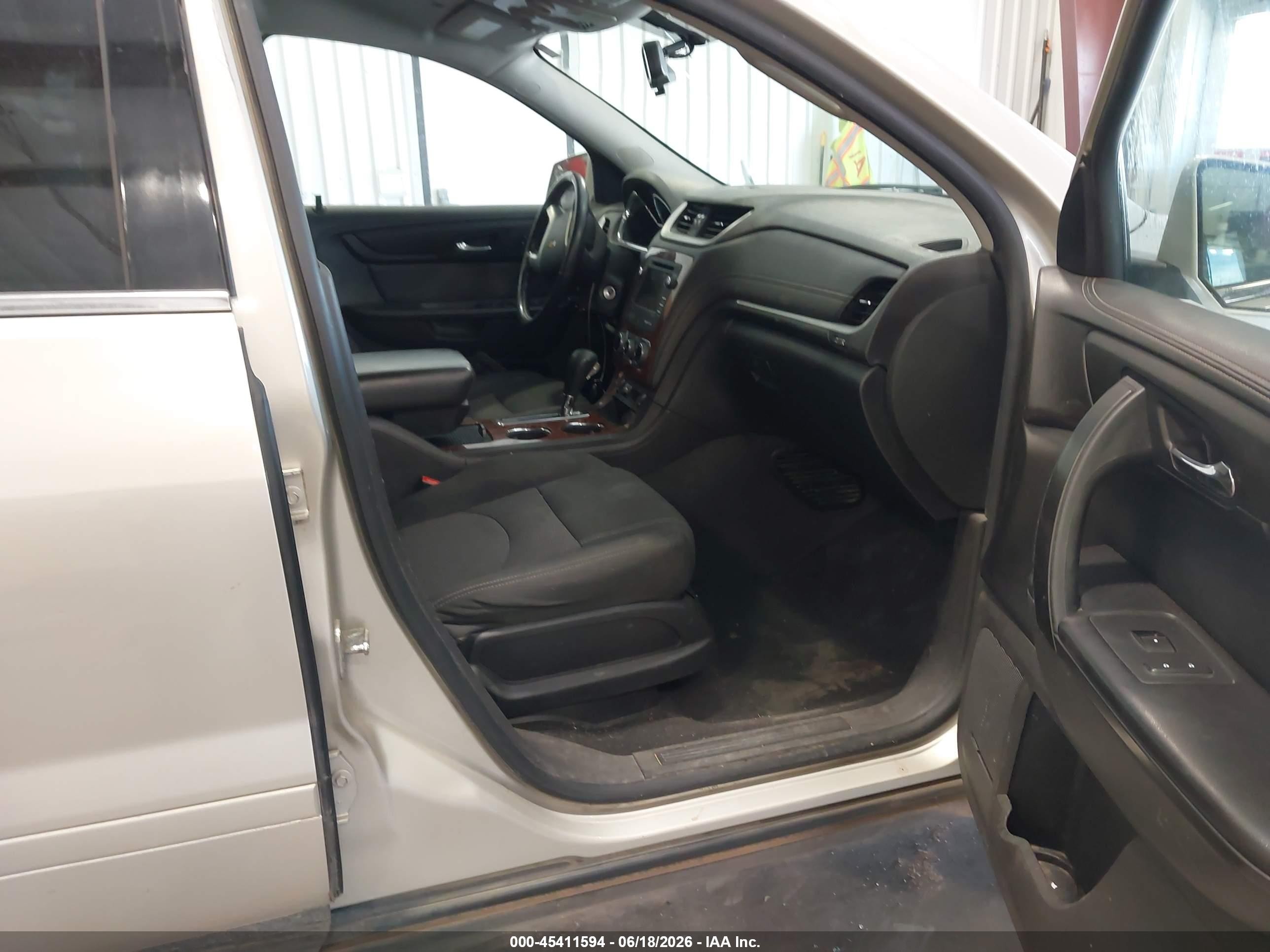 2014 Chevrolet Traverse Lt Champagne vin: 1GNKVGKD8EJ158291