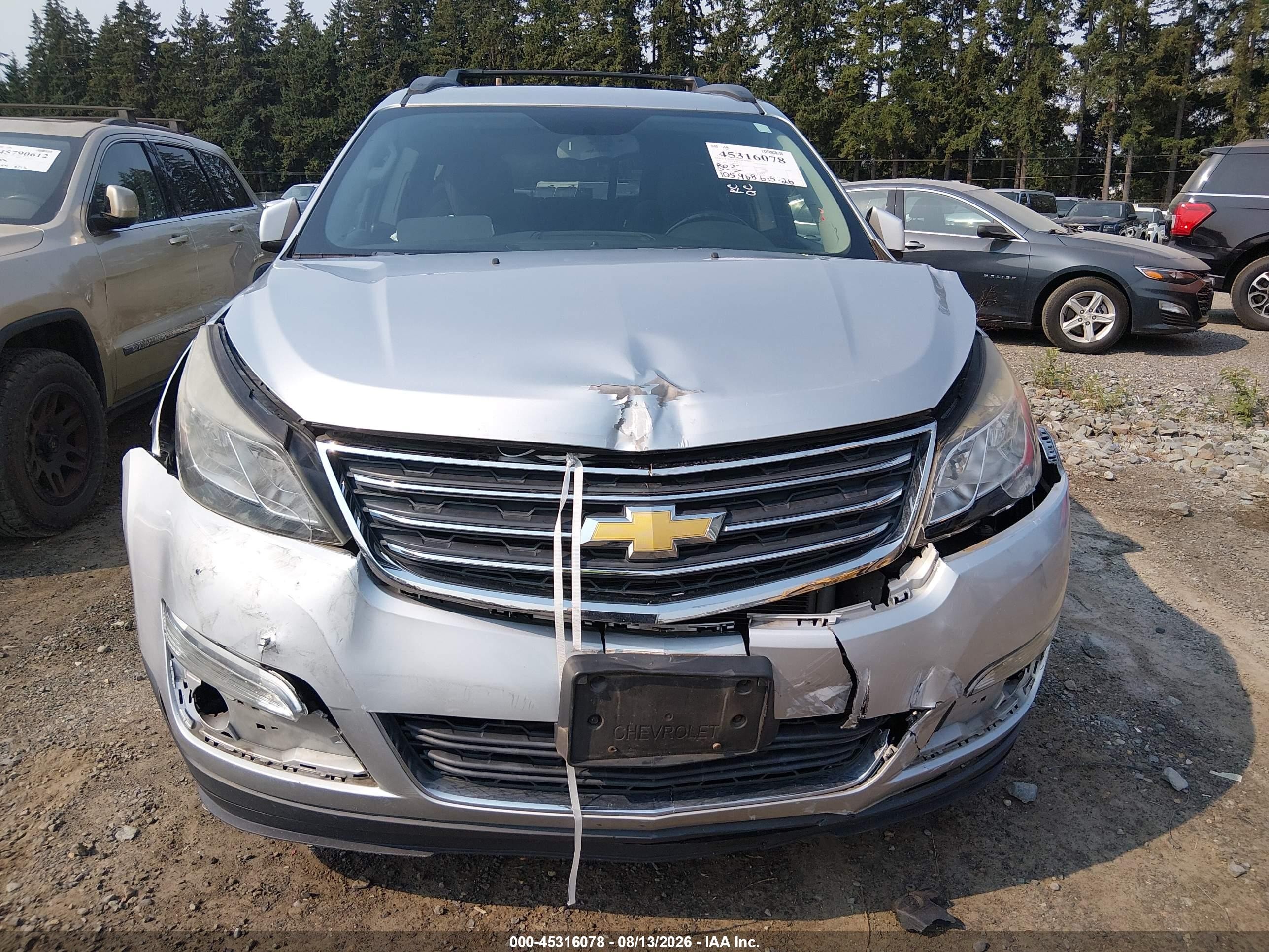 2014 Chevrolet Traverse 1lt Silver vin: 1GNKVGKD8EJ367174