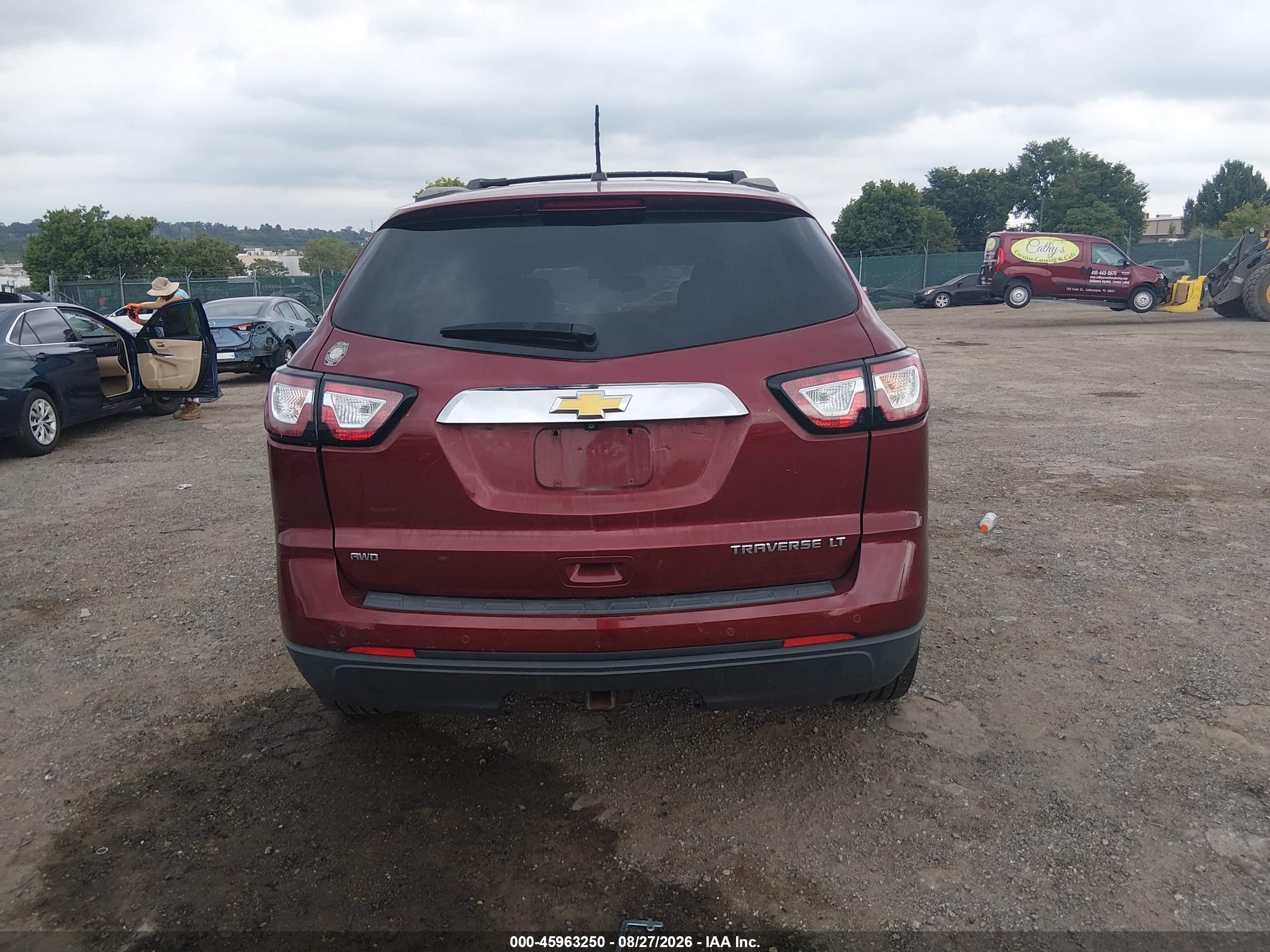 2015 Chevrolet Traverse 1lt Red vin: 1GNKVGKD8FJ101252