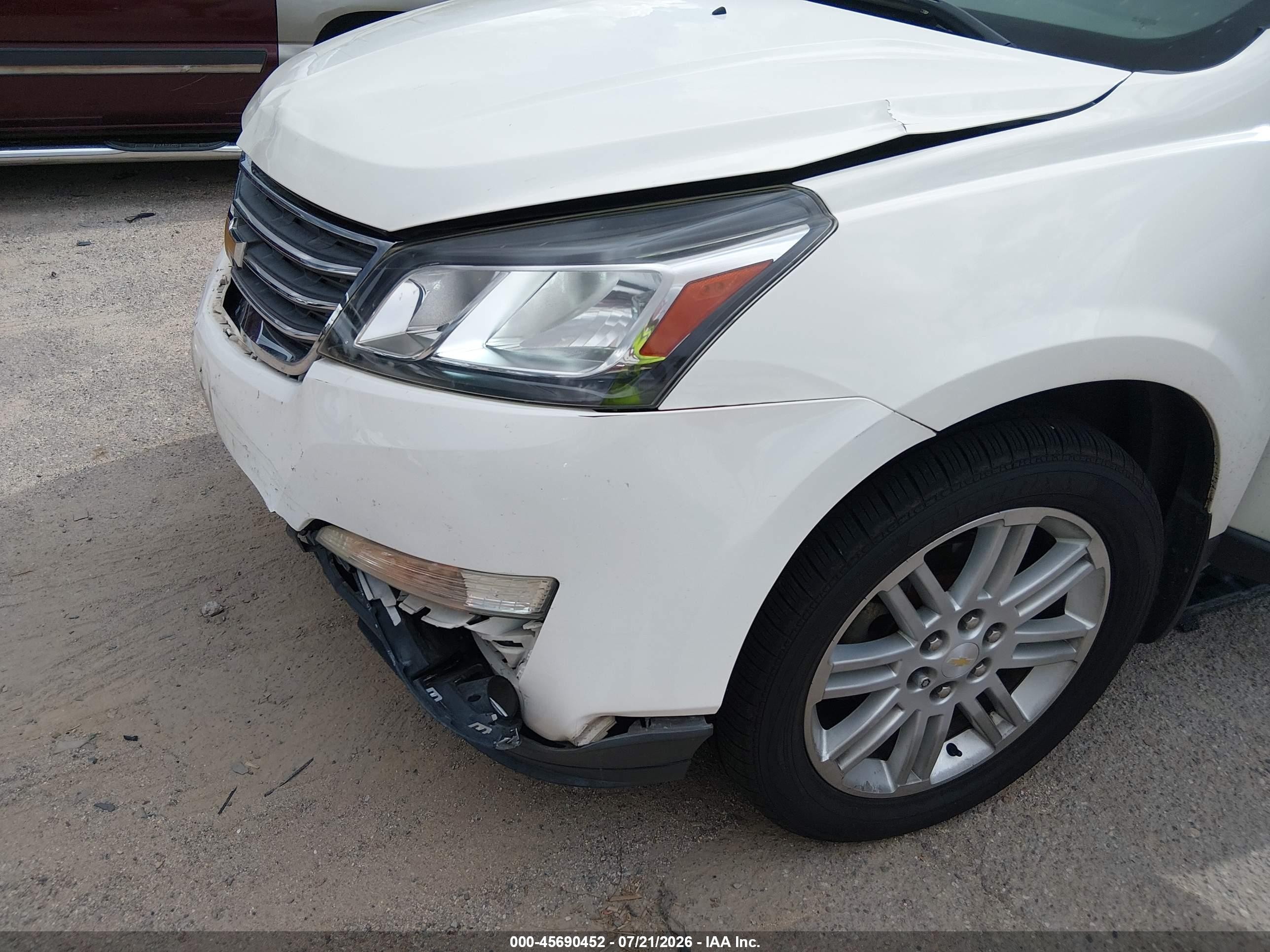2015 Chevrolet Traverse Lt White vin: 1GNKVGKD8FJ188991