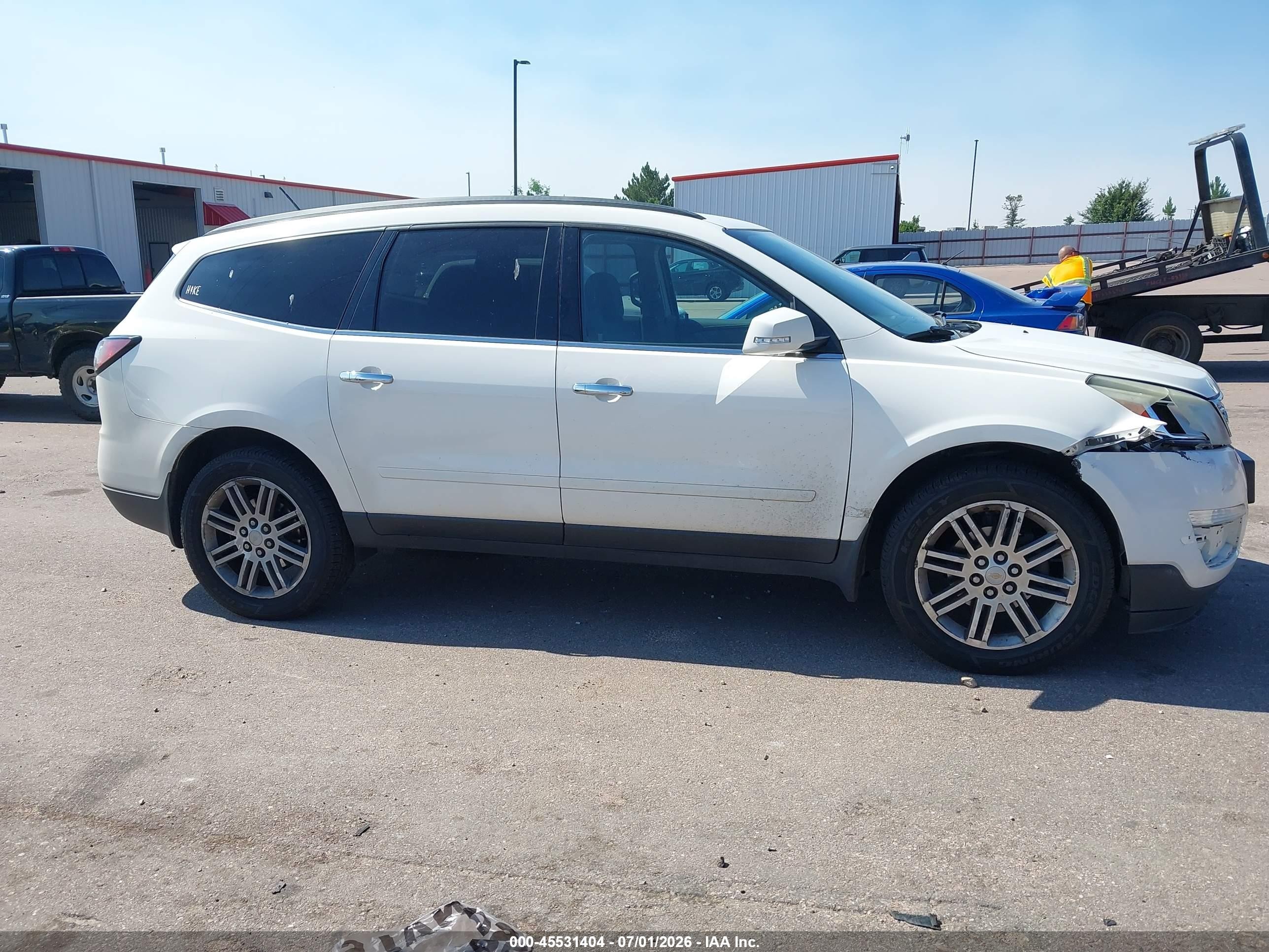 2015 Chevrolet Traverse Lt White vin: 1GNKVGKD8FJ226669