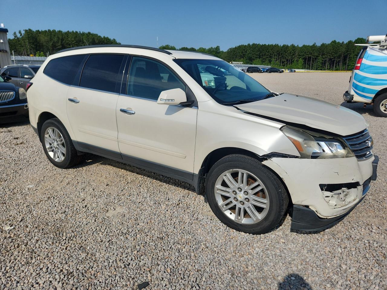 2015 Chevrolet Traverse Lt White vin: 1GNKVGKD8FJ305226