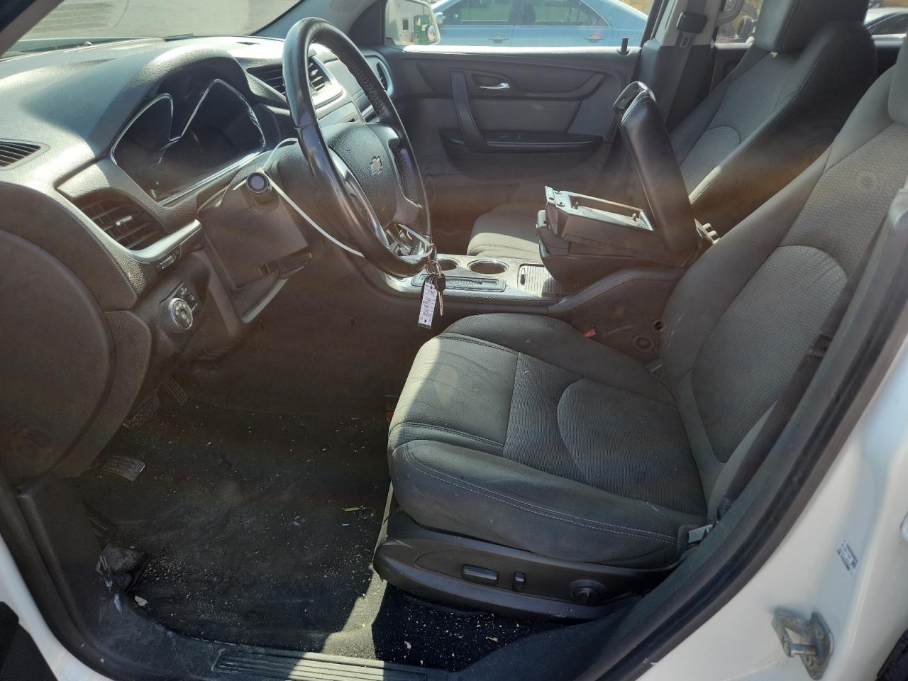 2015 Chevrolet Traverse Lt White vin: 1GNKVGKD8FJ305226