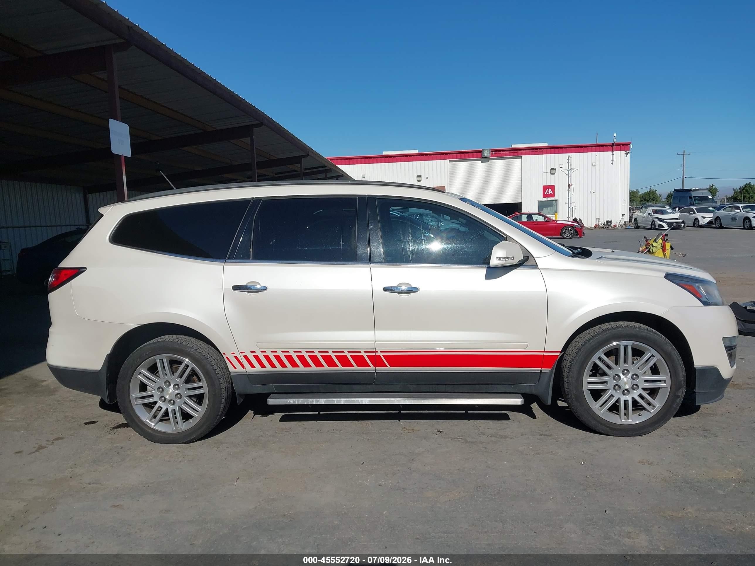 2015 Chevrolet Traverse Lt White vin: 1GNKVGKD8FJ314735