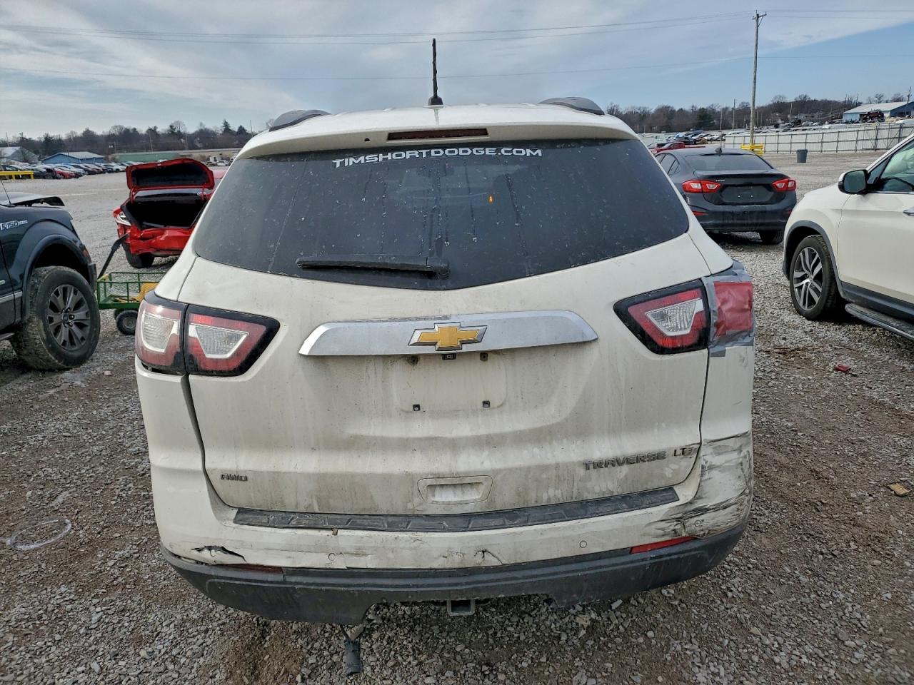 2015 Chevrolet Traverse Lt White vin: 1GNKVGKD9FJ177353