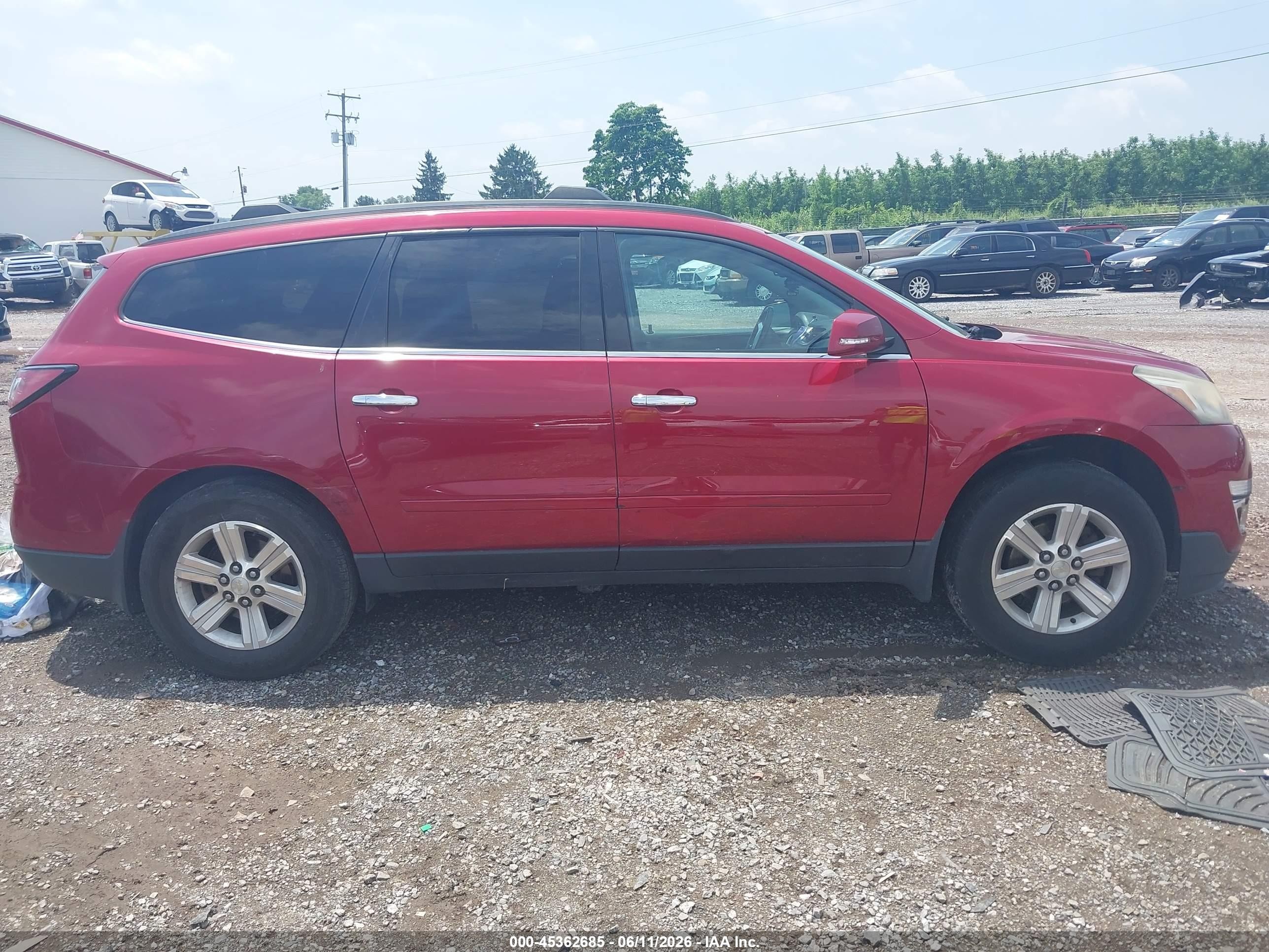 2014 Chevrolet Traverse Lt Red vin: 1GNKVGKDXEJ262779