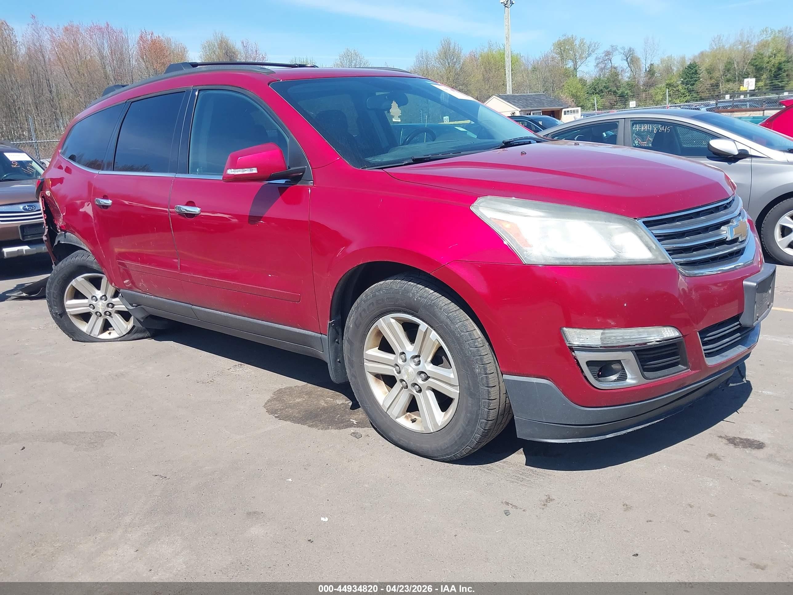 2014 Chevrolet Traverse 1lt Red vin: 1GNKVGKDXEJ333687