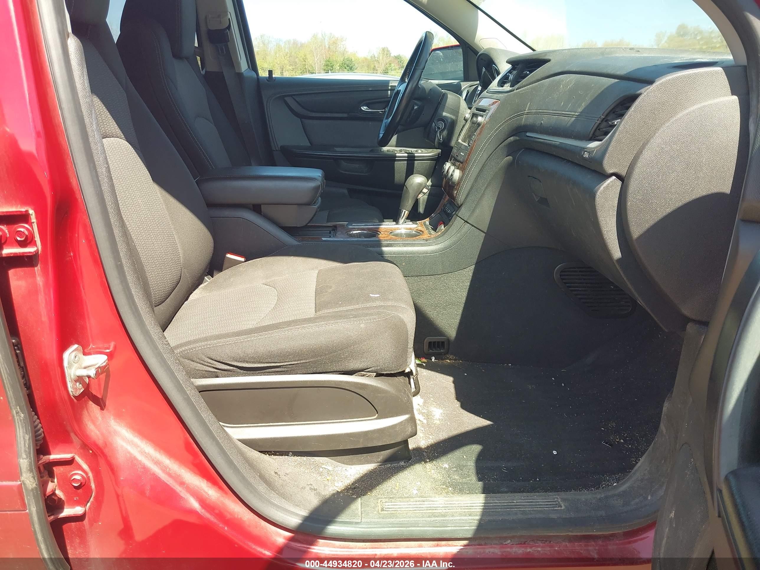 2014 Chevrolet Traverse 1lt Red vin: 1GNKVGKDXEJ333687