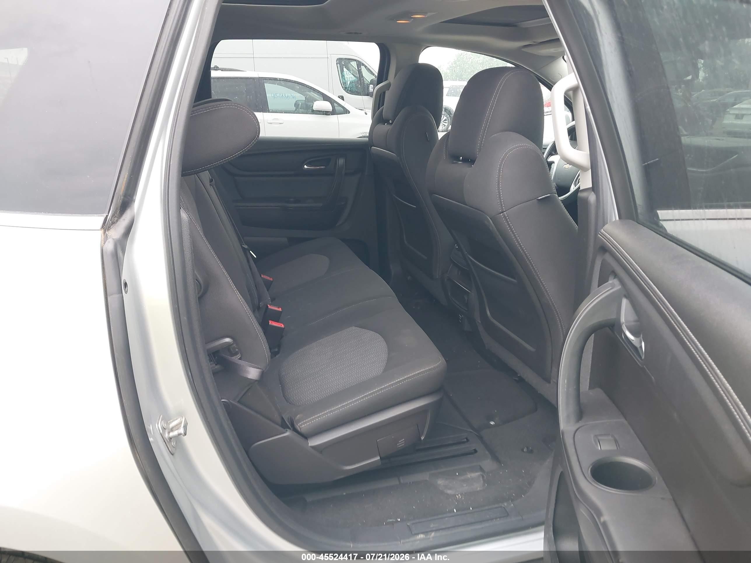 2015 Chevrolet Traverse Lt Silver vin: 1GNKVGKDXFJ385192