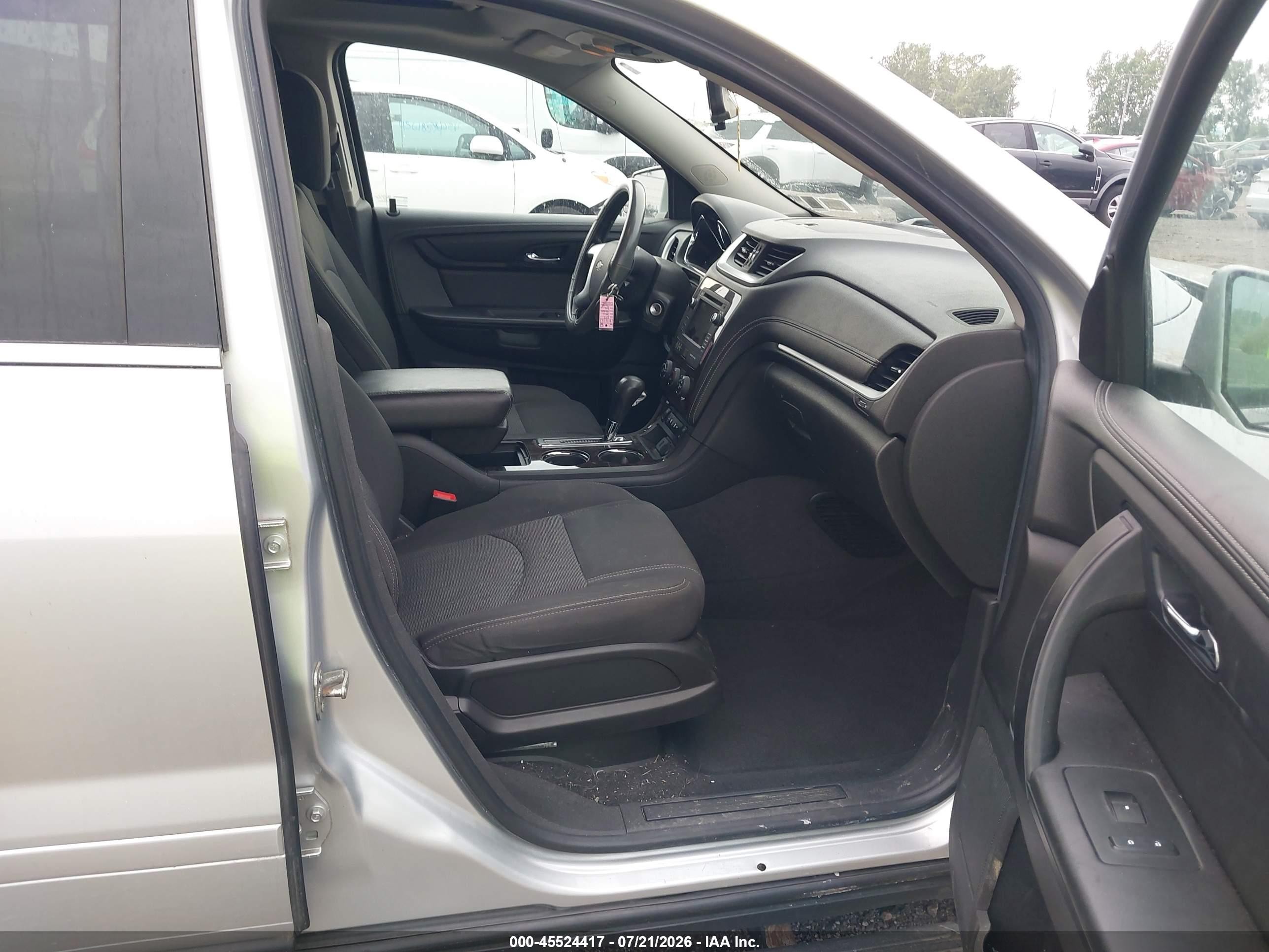 2015 Chevrolet Traverse Lt Silver vin: 1GNKVGKDXFJ385192