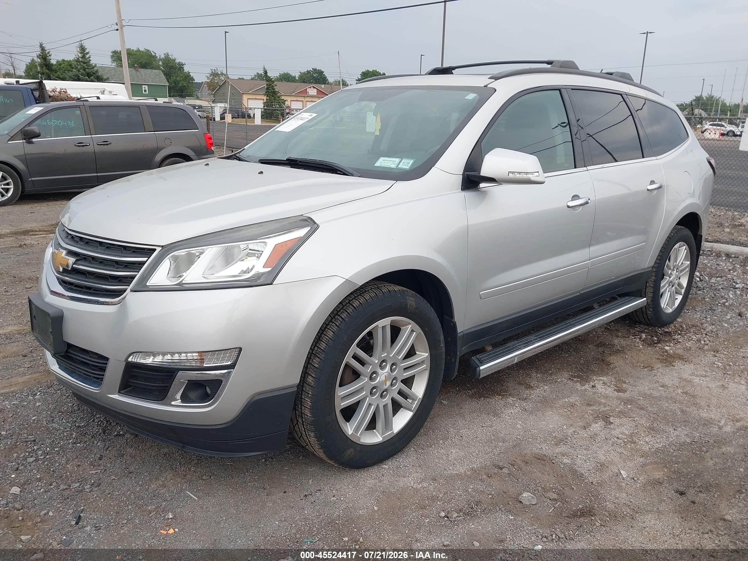 2015 Chevrolet Traverse Lt Silver vin: 1GNKVGKDXFJ385192