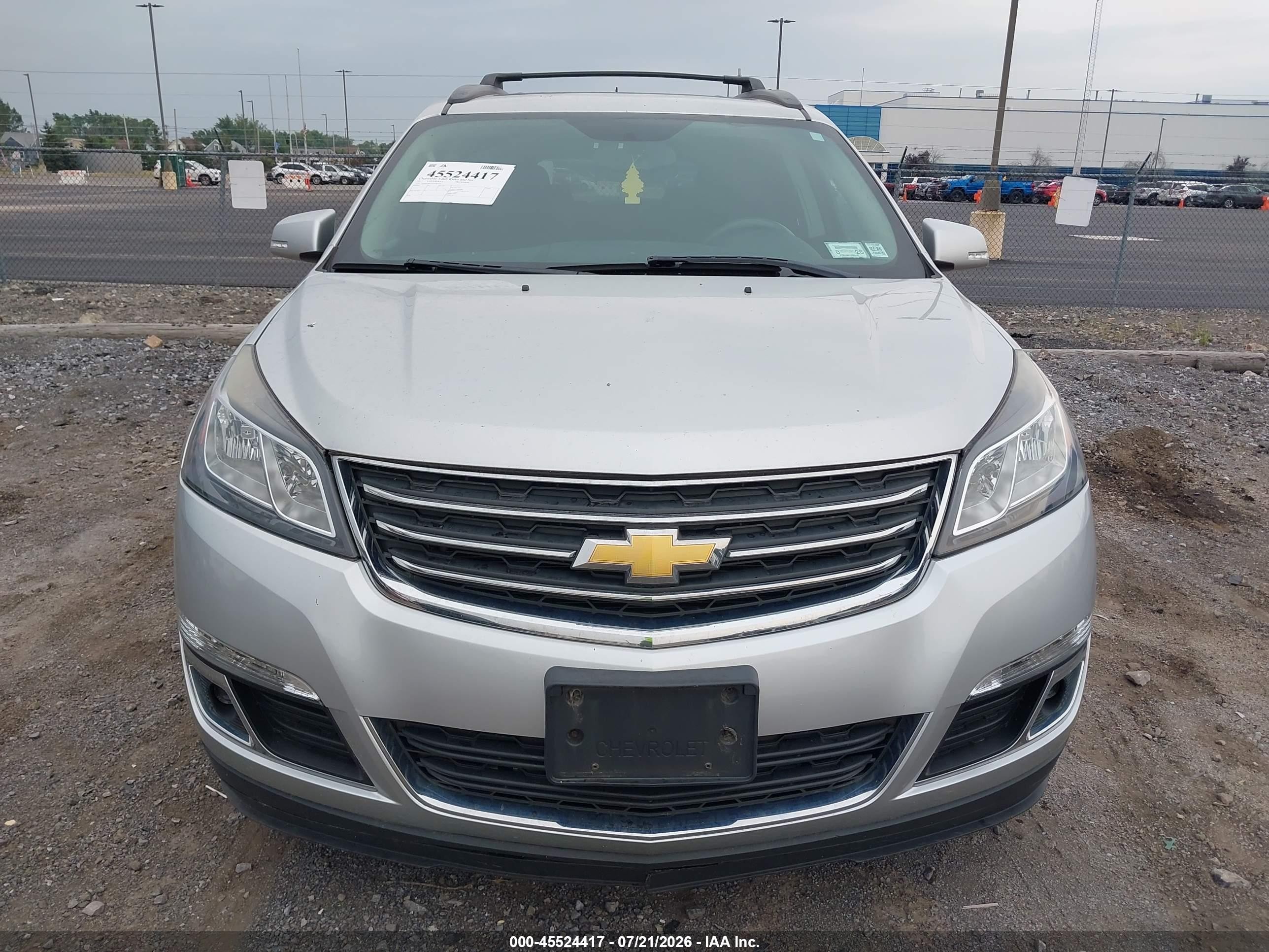 2015 Chevrolet Traverse Lt Silver vin: 1GNKVGKDXFJ385192