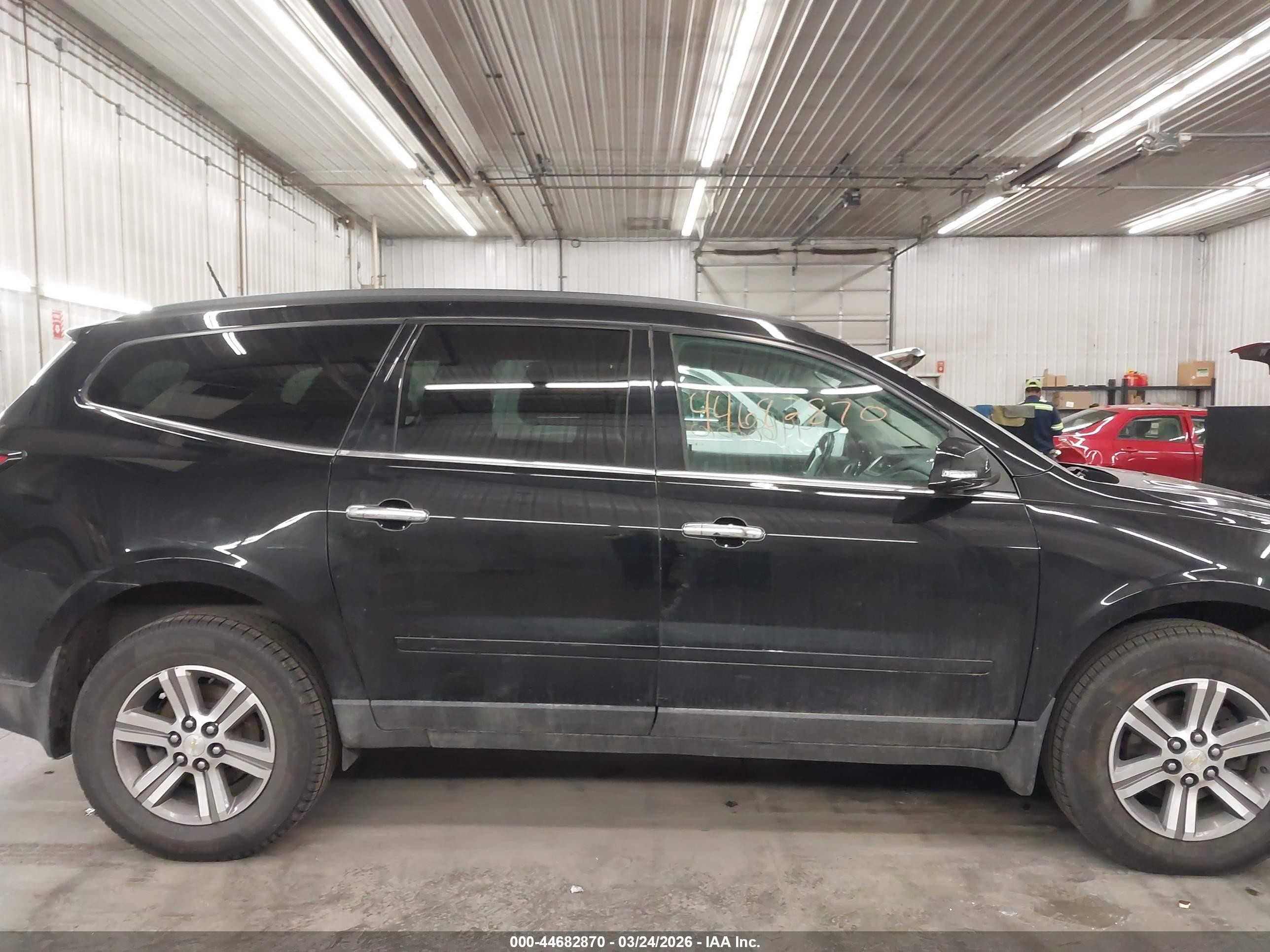 2017 Chevrolet Traverse 2lt Black vin: 1GNKVHKD2HJ136331