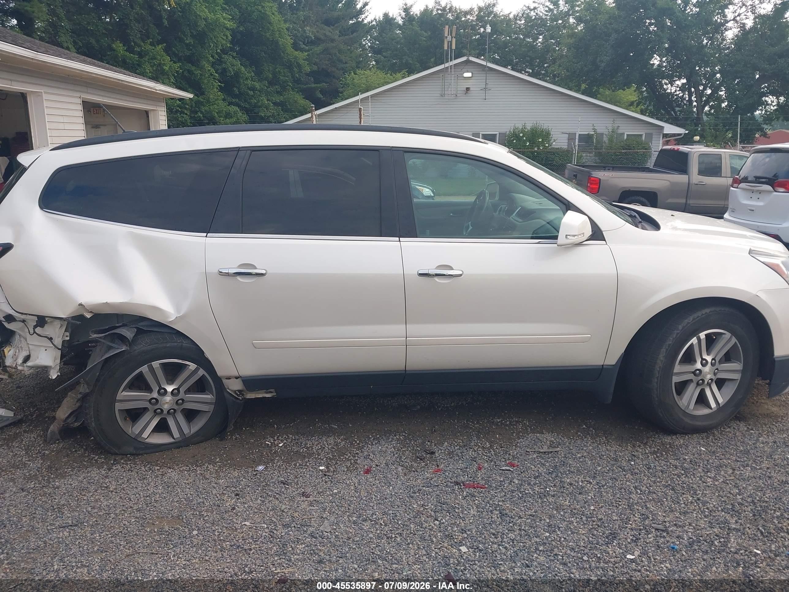 2015 Chevrolet Traverse Lt White vin: 1GNKVHKD3FJ322098